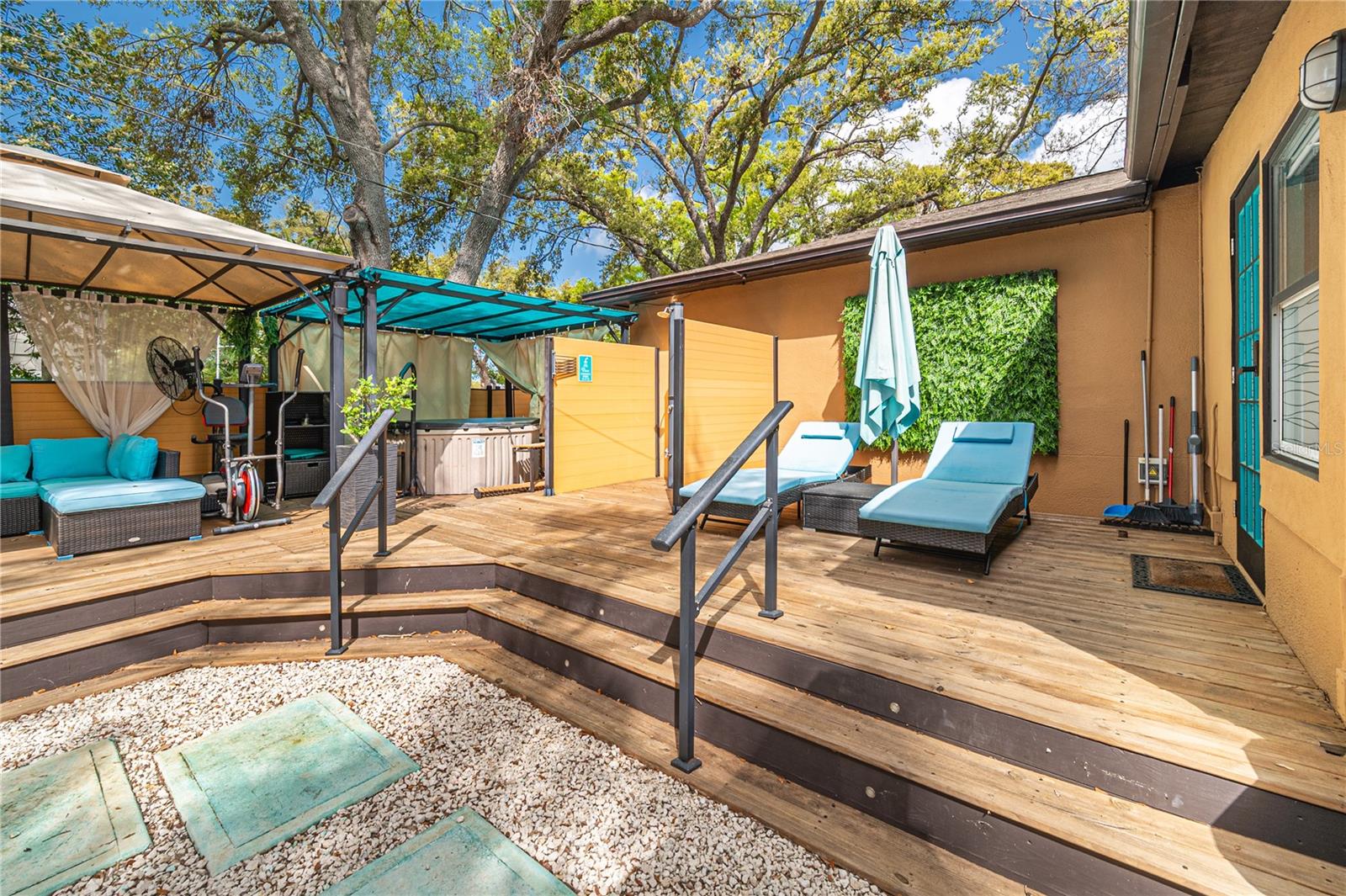 Image 21 of 36 For 7410 5th Avenue N