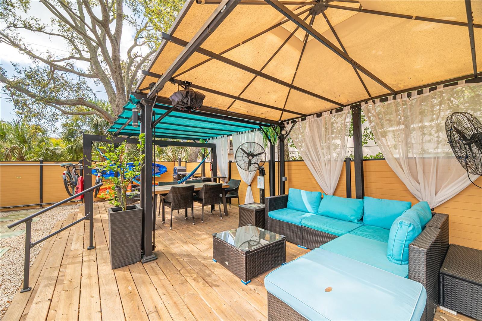 Image 22 of 36 For 7410 5th Avenue N