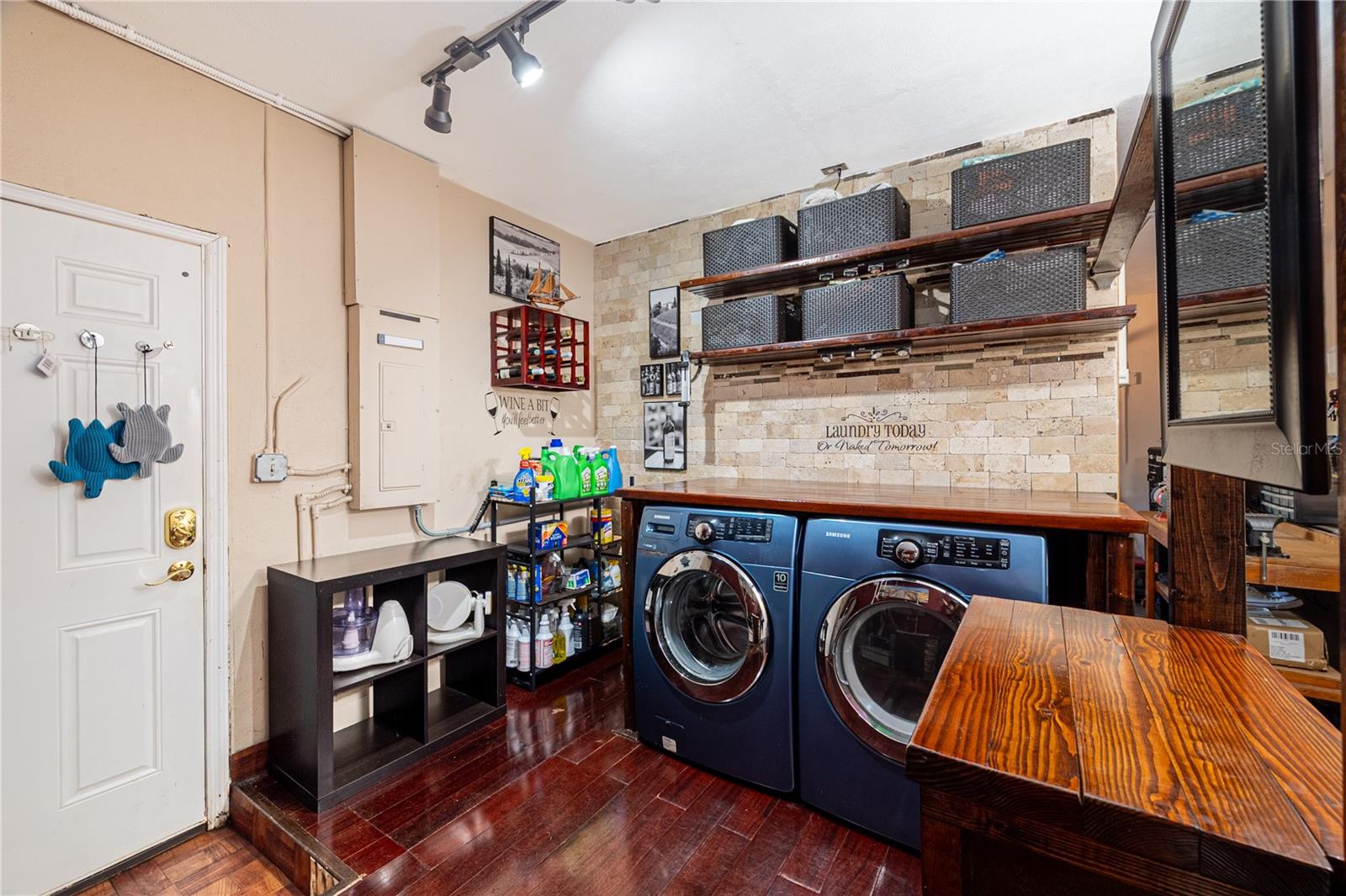 Image 31 of 36 For 7410 5th Avenue N