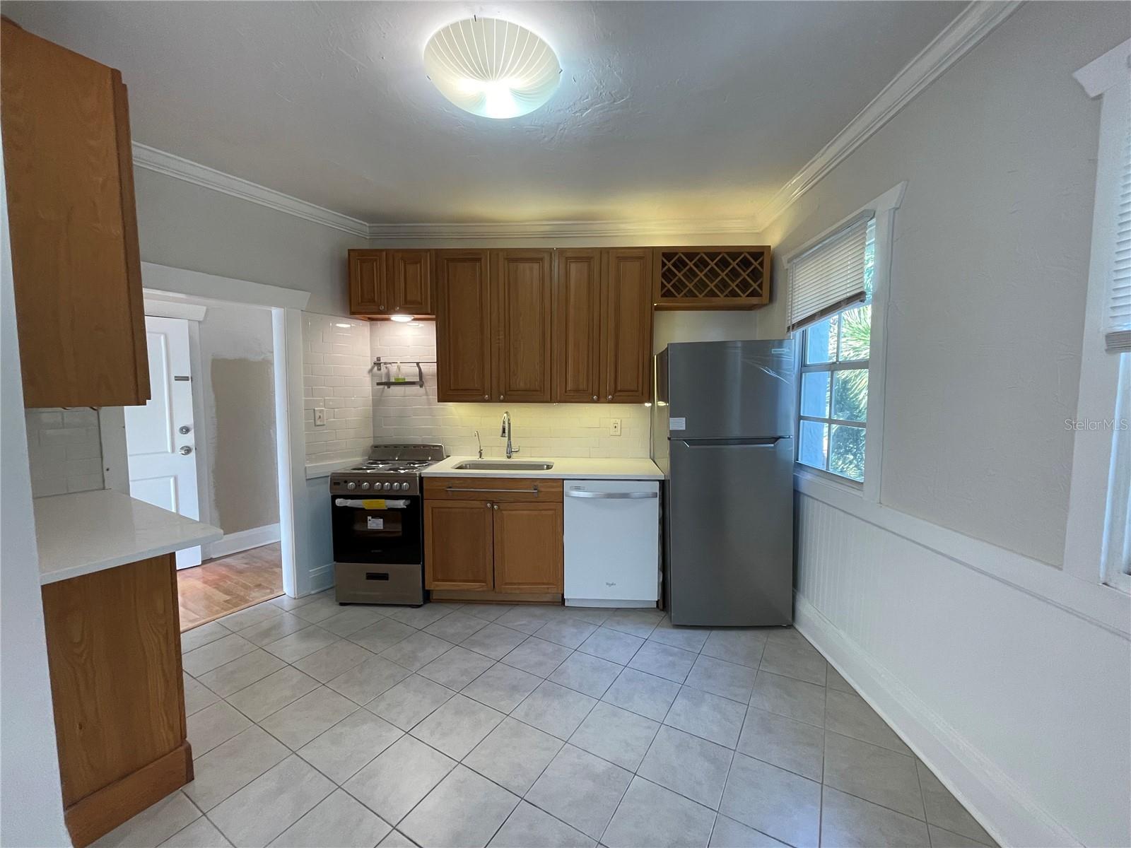 Image 10 of 47 For 2305 Texas Avenue 3