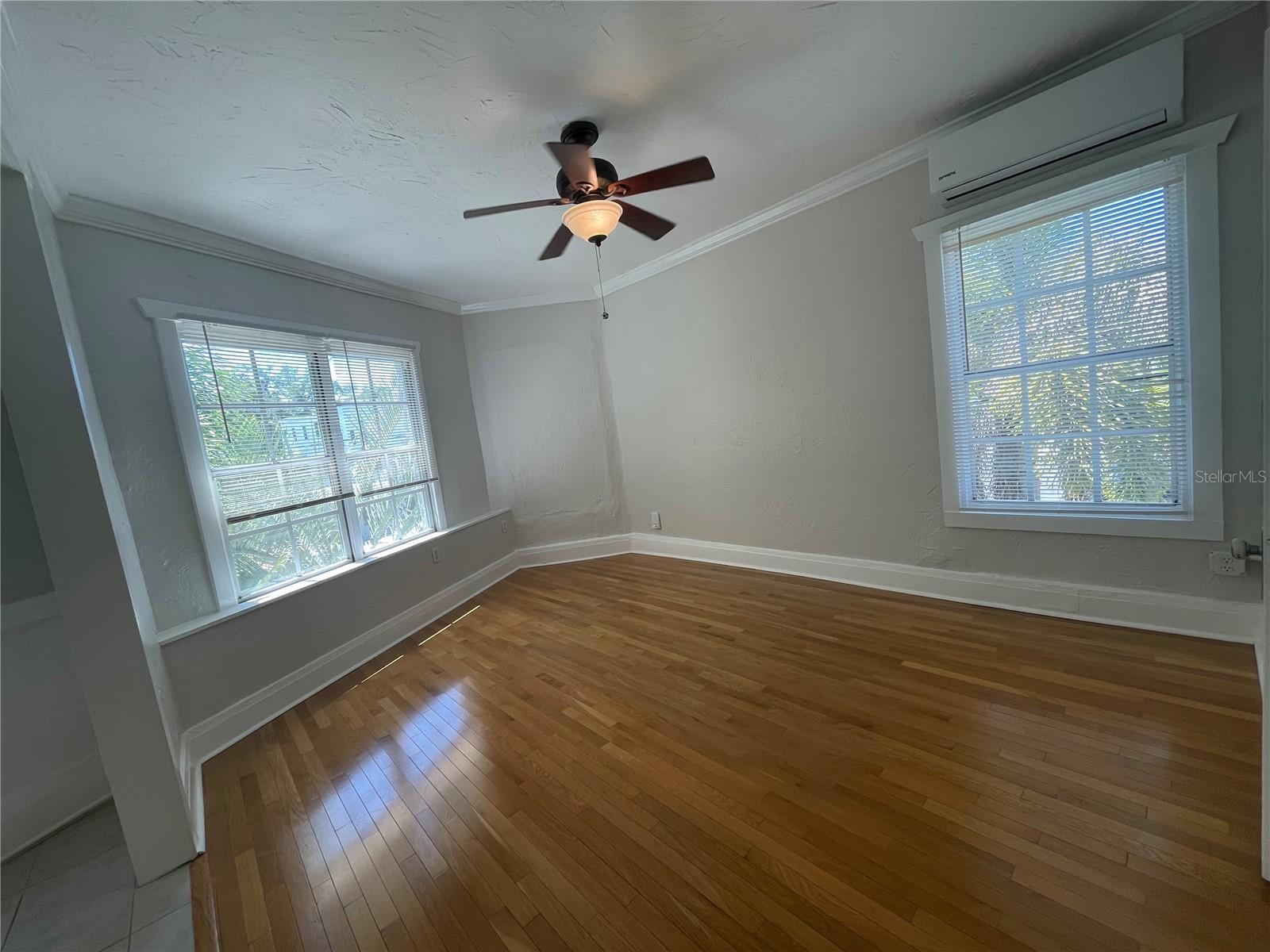 Image 17 of 47 For 2305 Texas Avenue 3