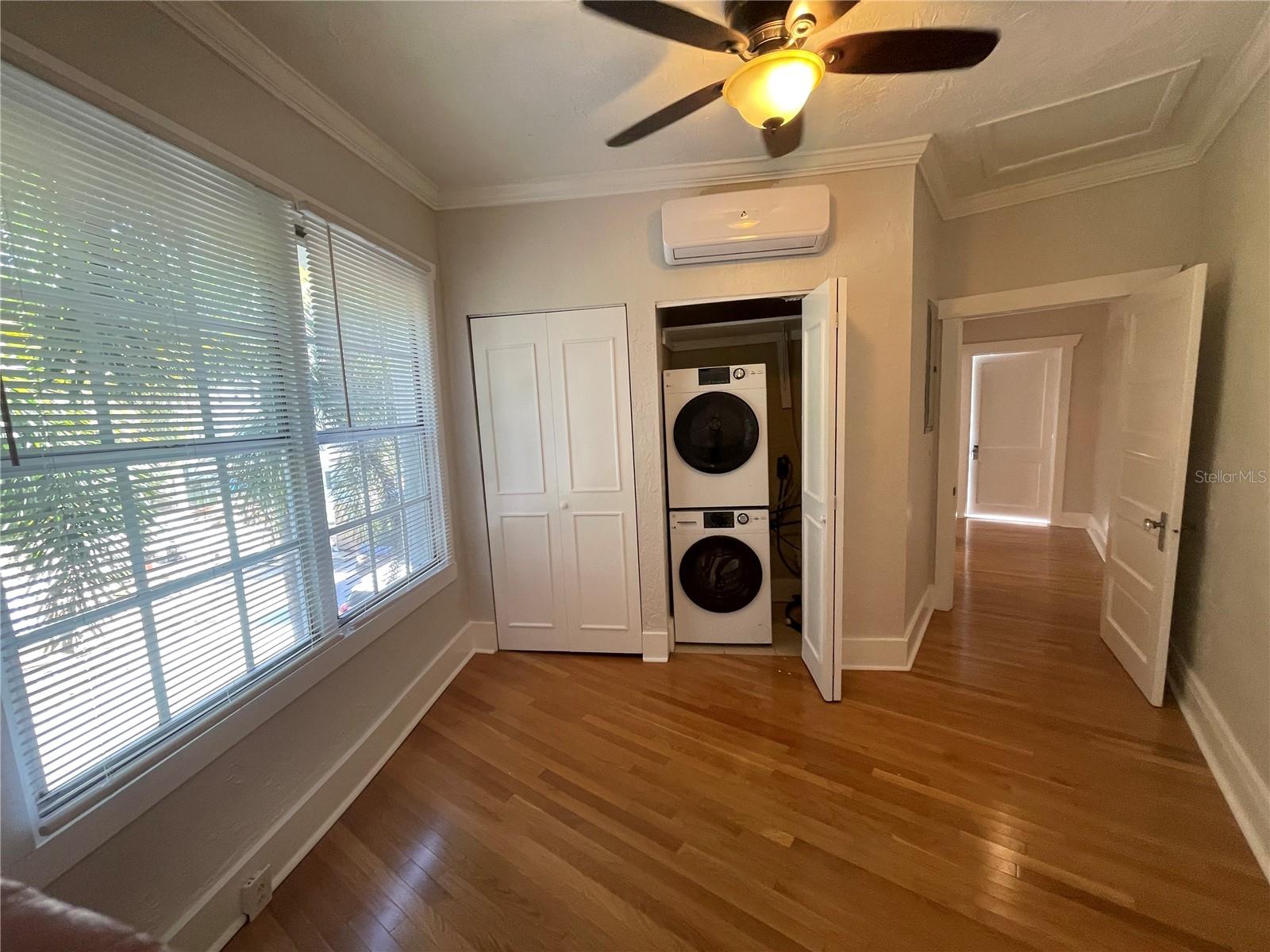 Image 23 of 47 For 2305 Texas Avenue 3