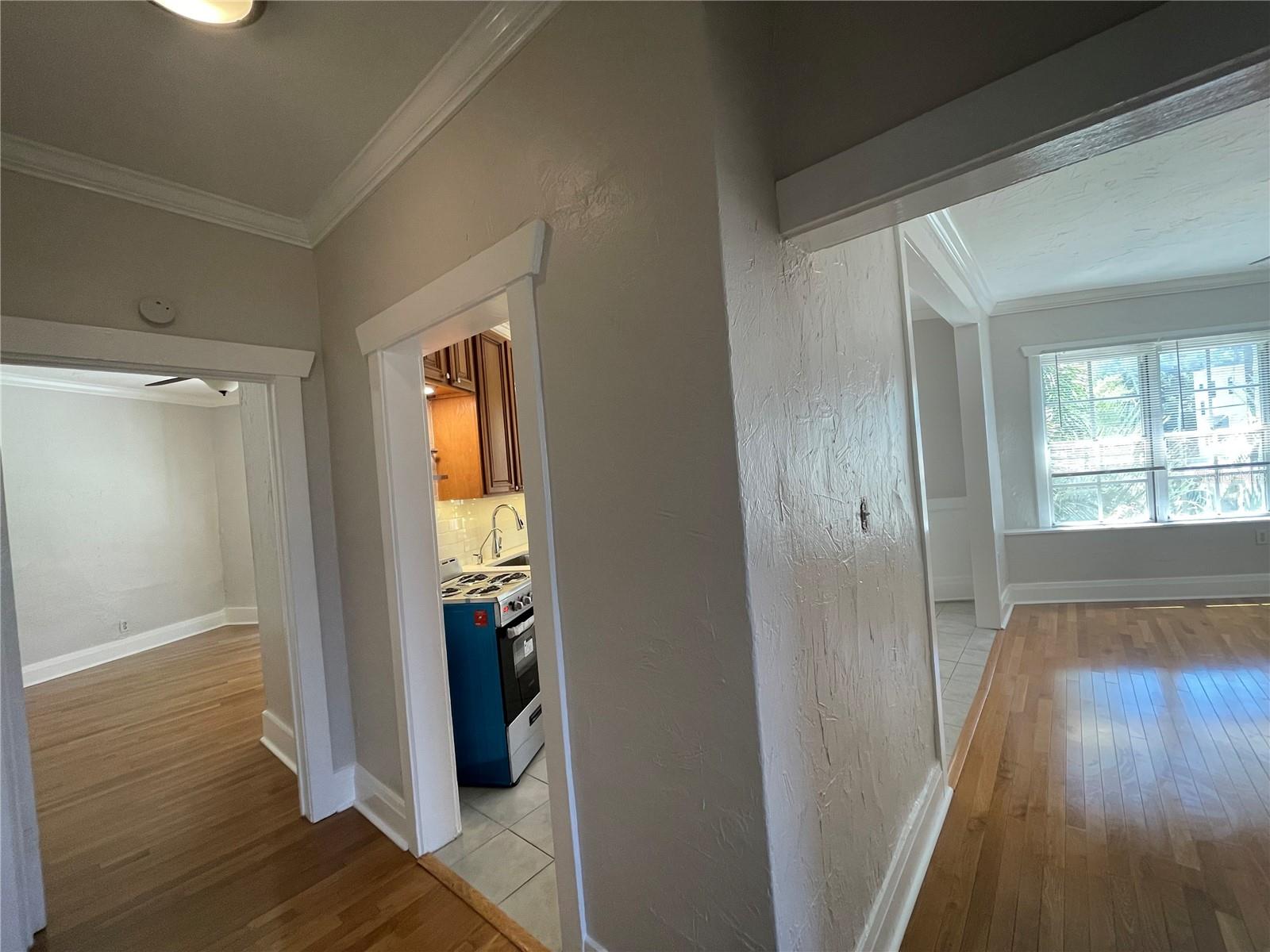 Image 3 of 47 For 2305 Texas Avenue 3