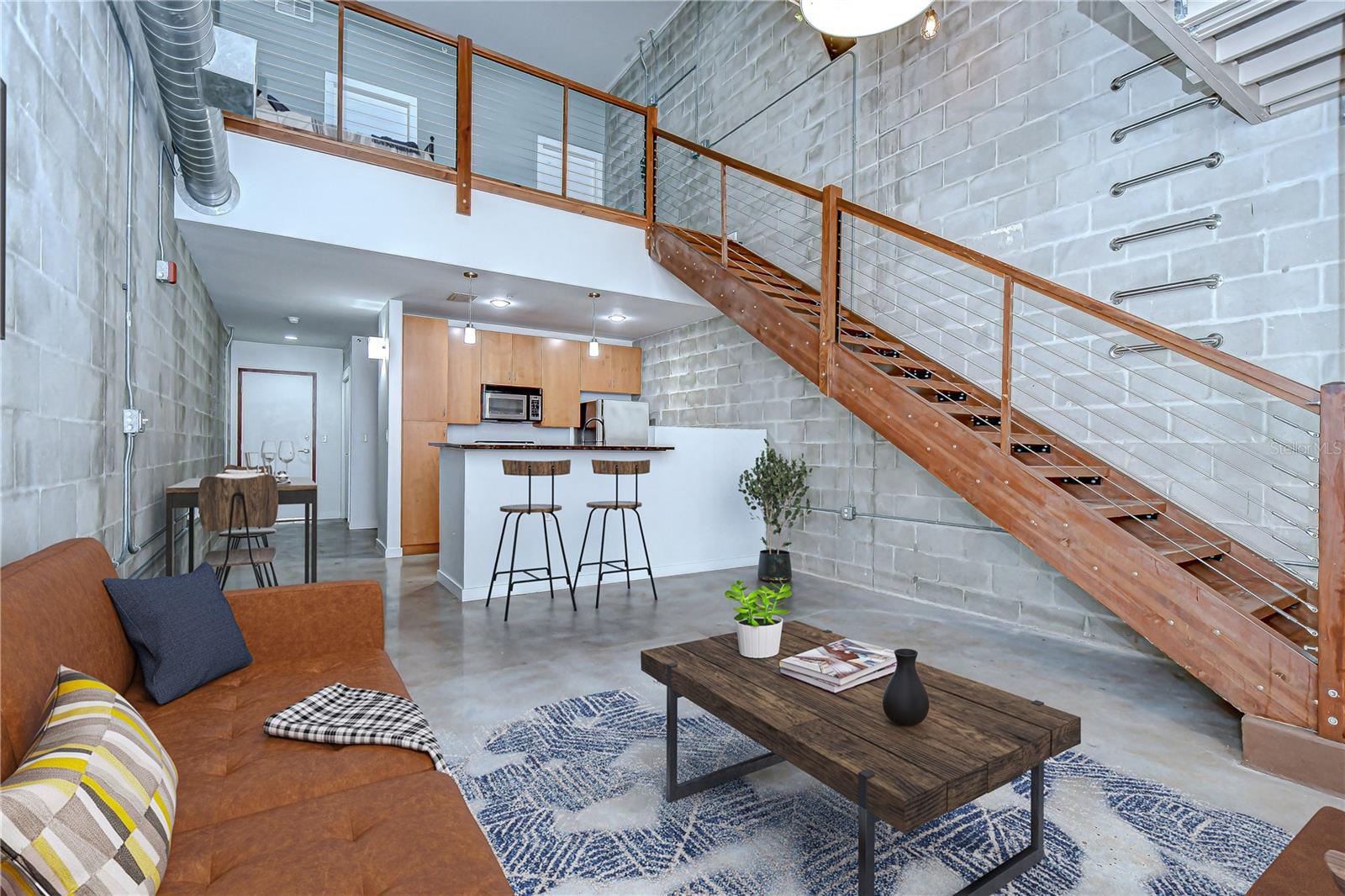 Image 10 of 31 For 2001 2nd Avenue 12