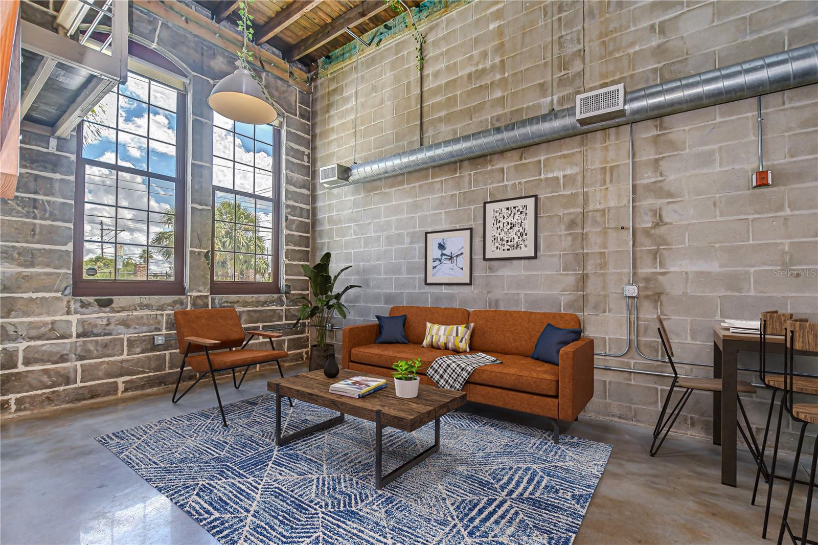 Image 12 of 31 For 2001 2nd Avenue 12