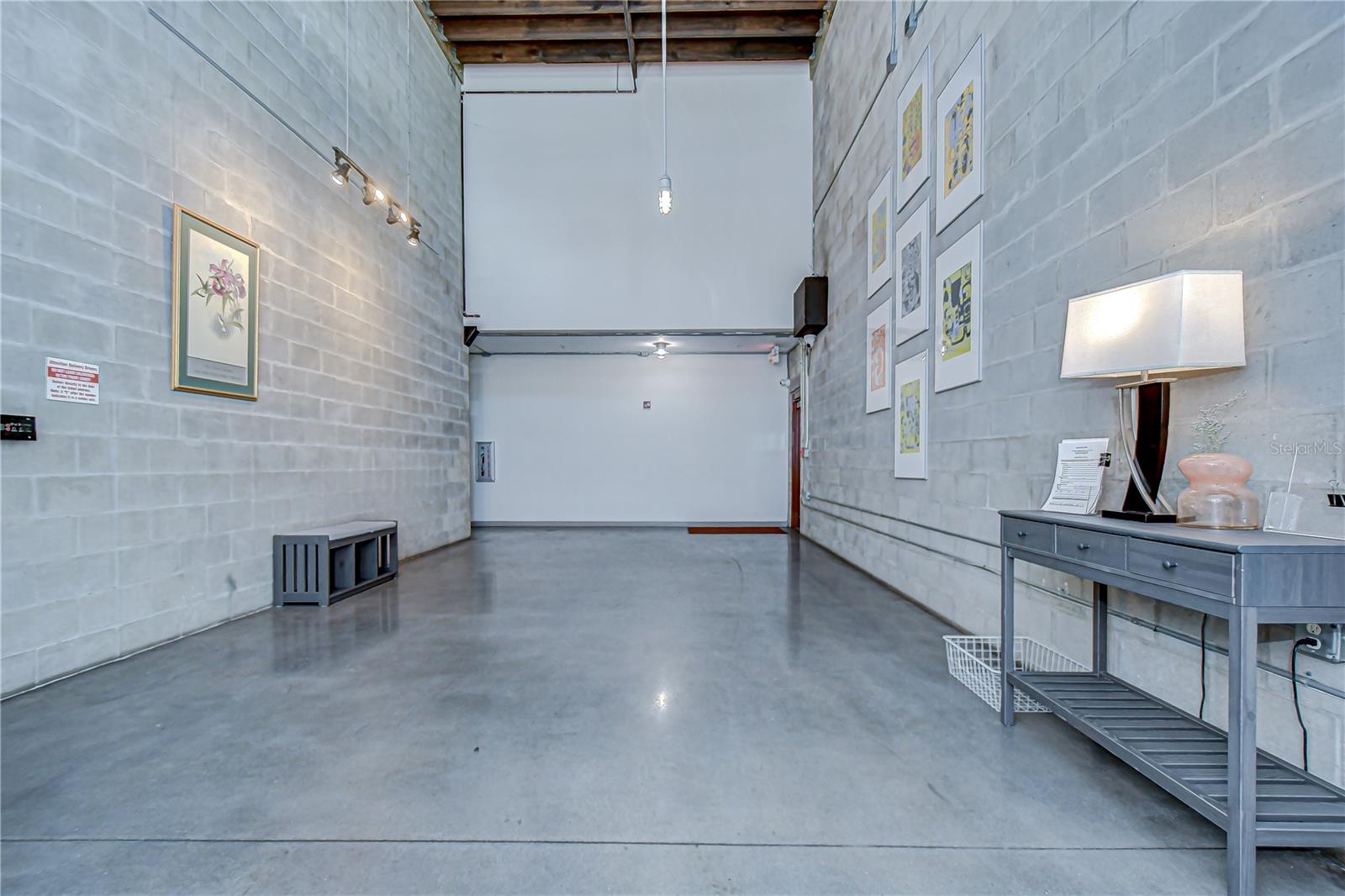 Image 25 of 31 For 2001 2nd Avenue 12