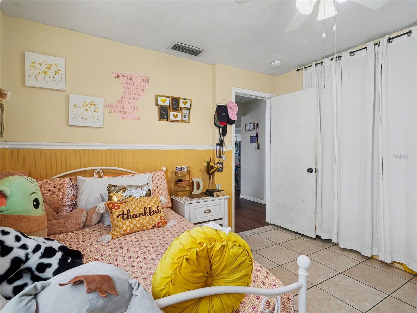 Image 20 of 24 For 2737 Jay Place 4