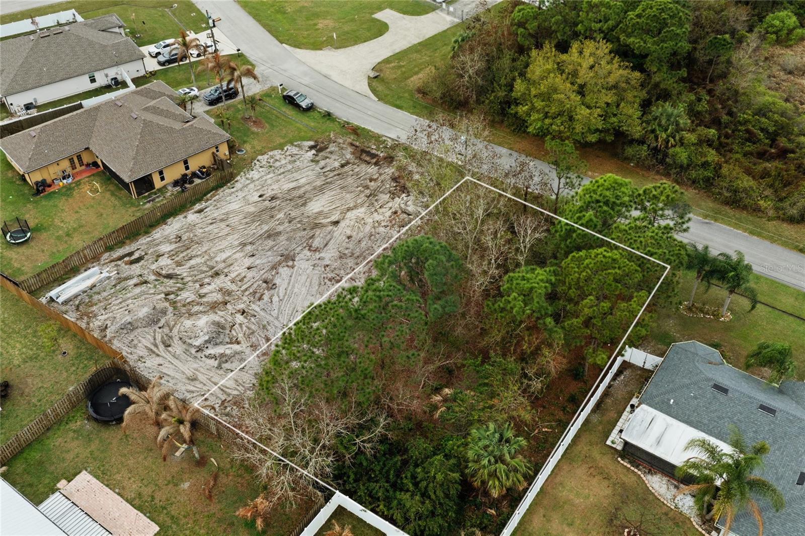 Image 16 of 20 For 6447 Nw Hemlock St