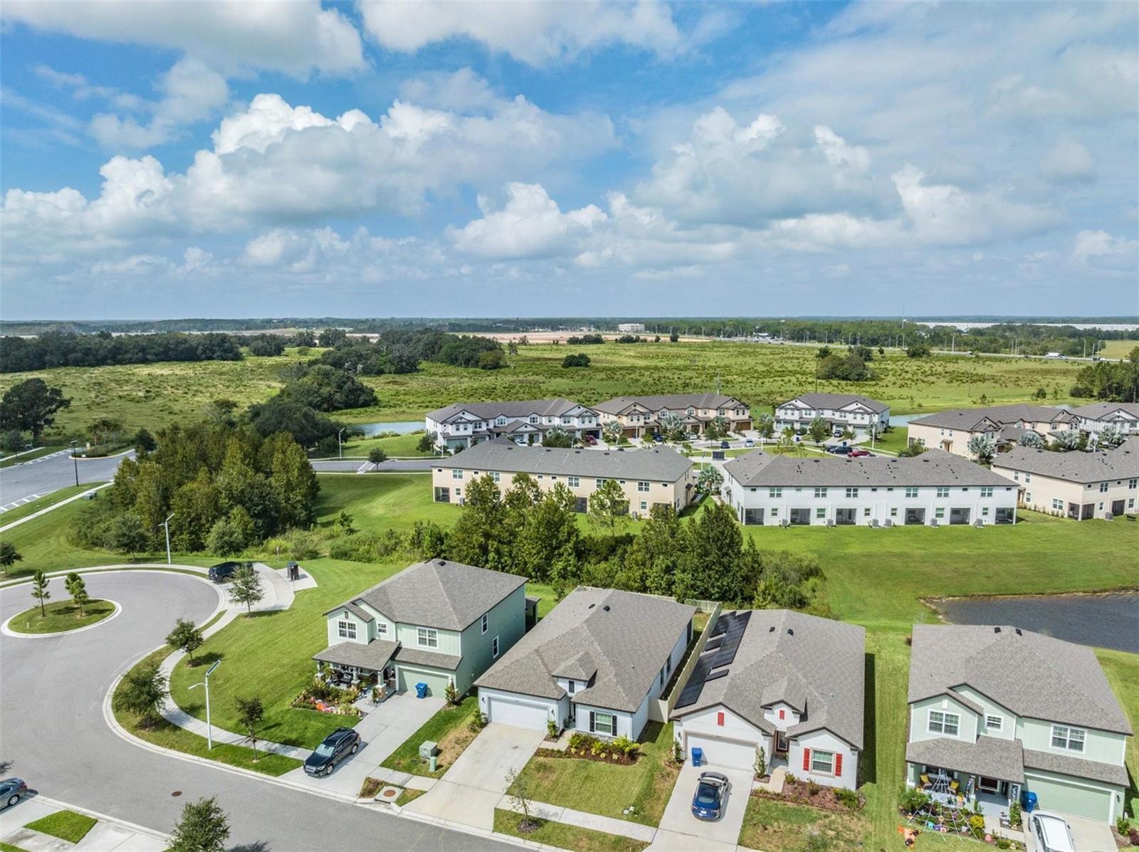 Image 6 of 28 For 30989 Jazz Leaf Place