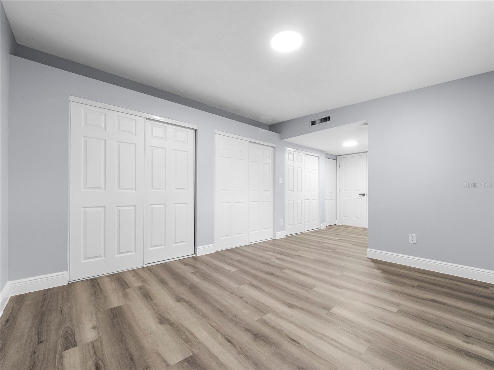 Image 17 of 34 For 10918 29th Street