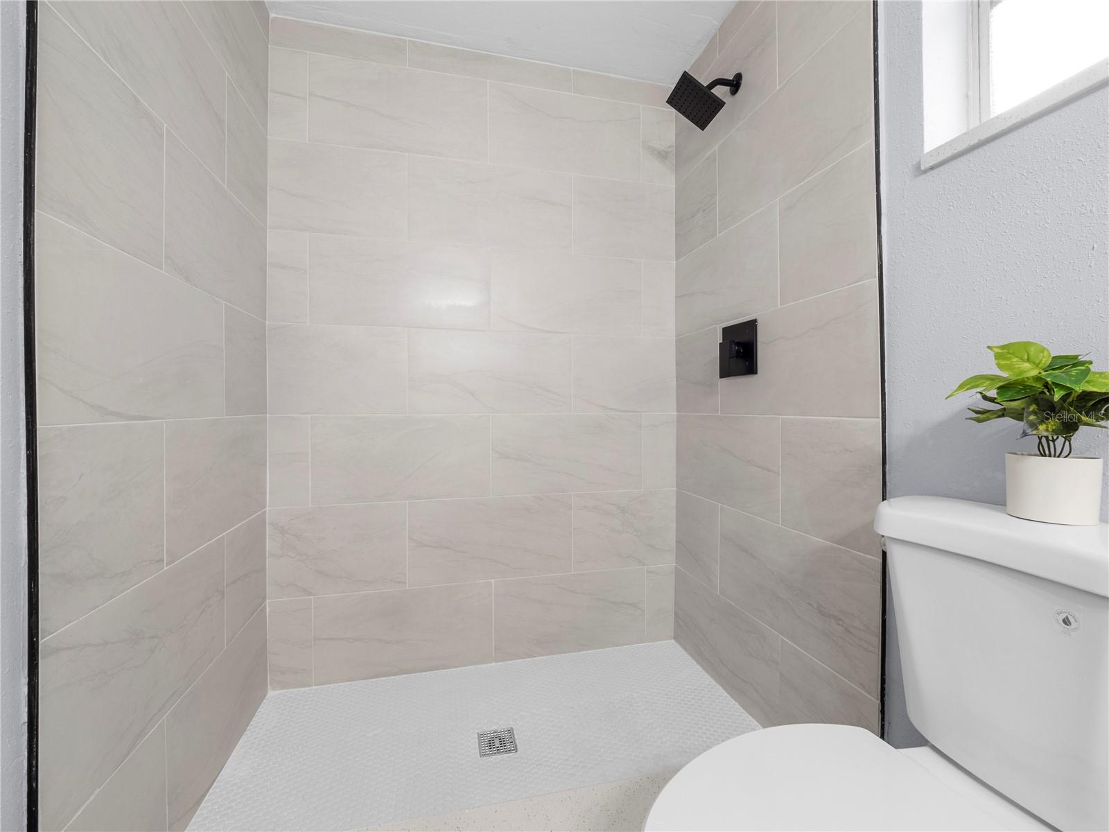 Image 20 of 34 For 10918 29th Street