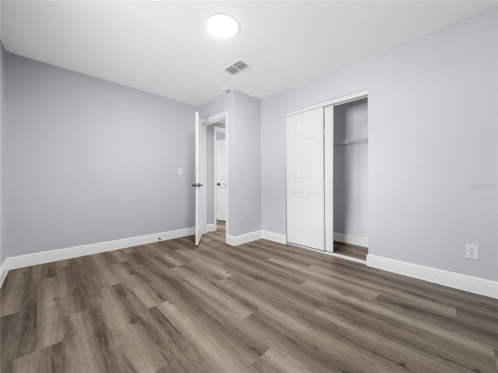 Image 27 of 34 For 10918 29th Street