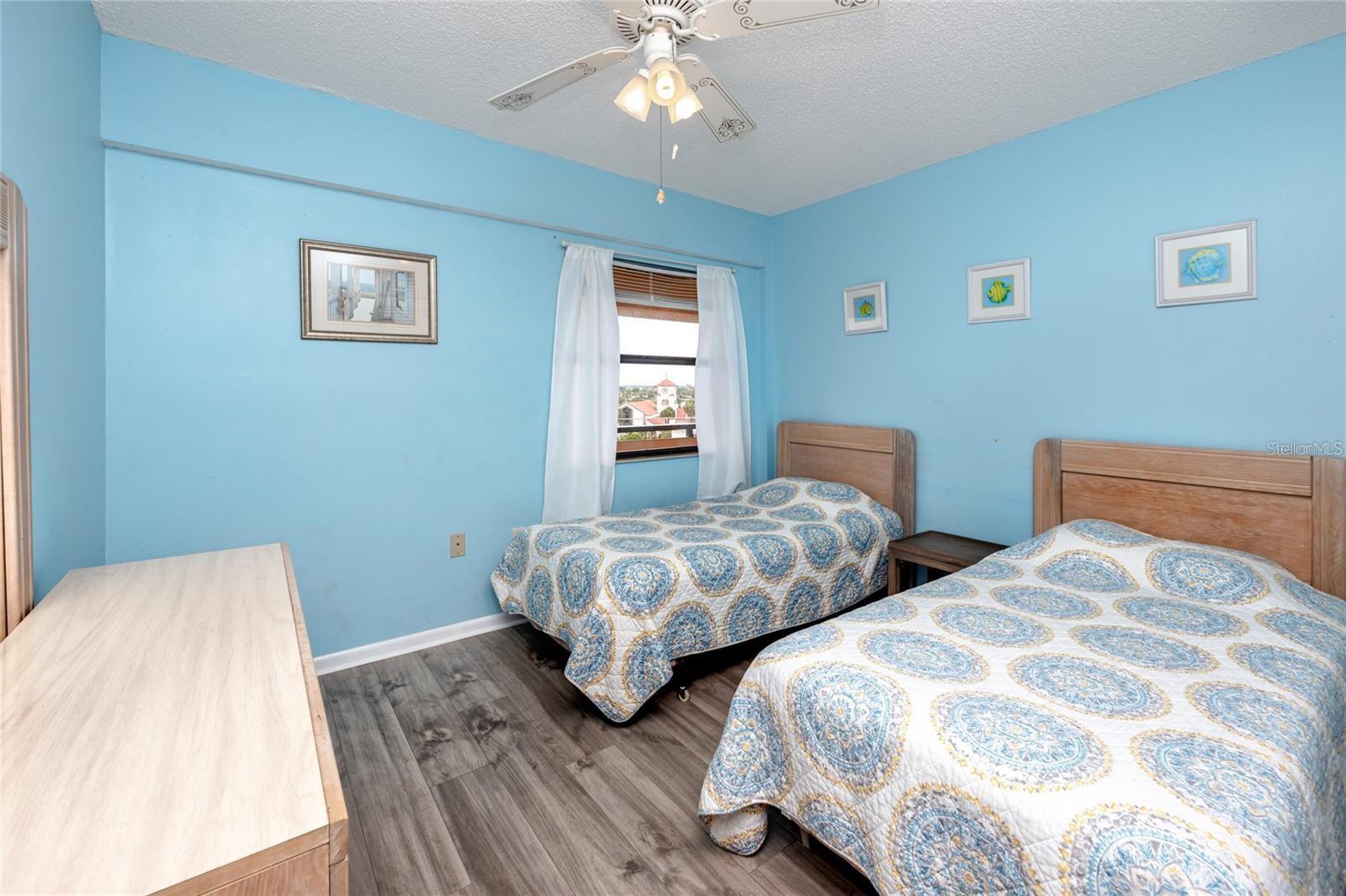 Image 14 of 23 For 13720 Gulf Boulevard 503