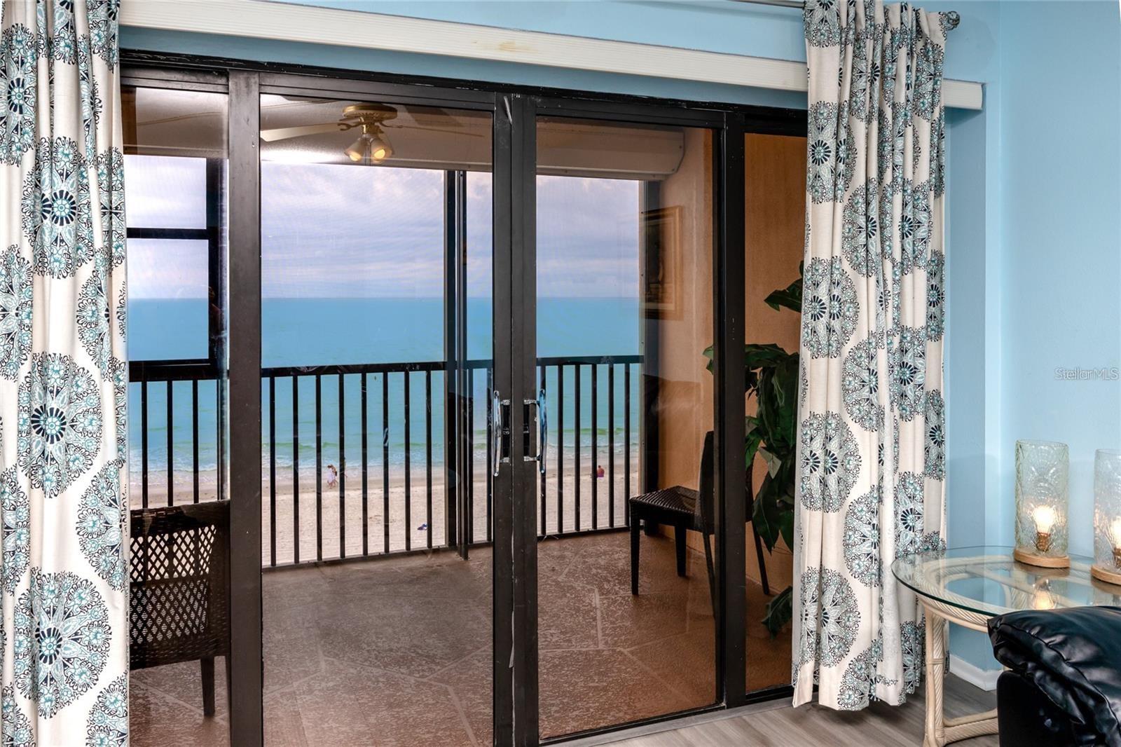 Image 17 of 23 For 13720 Gulf Boulevard 503