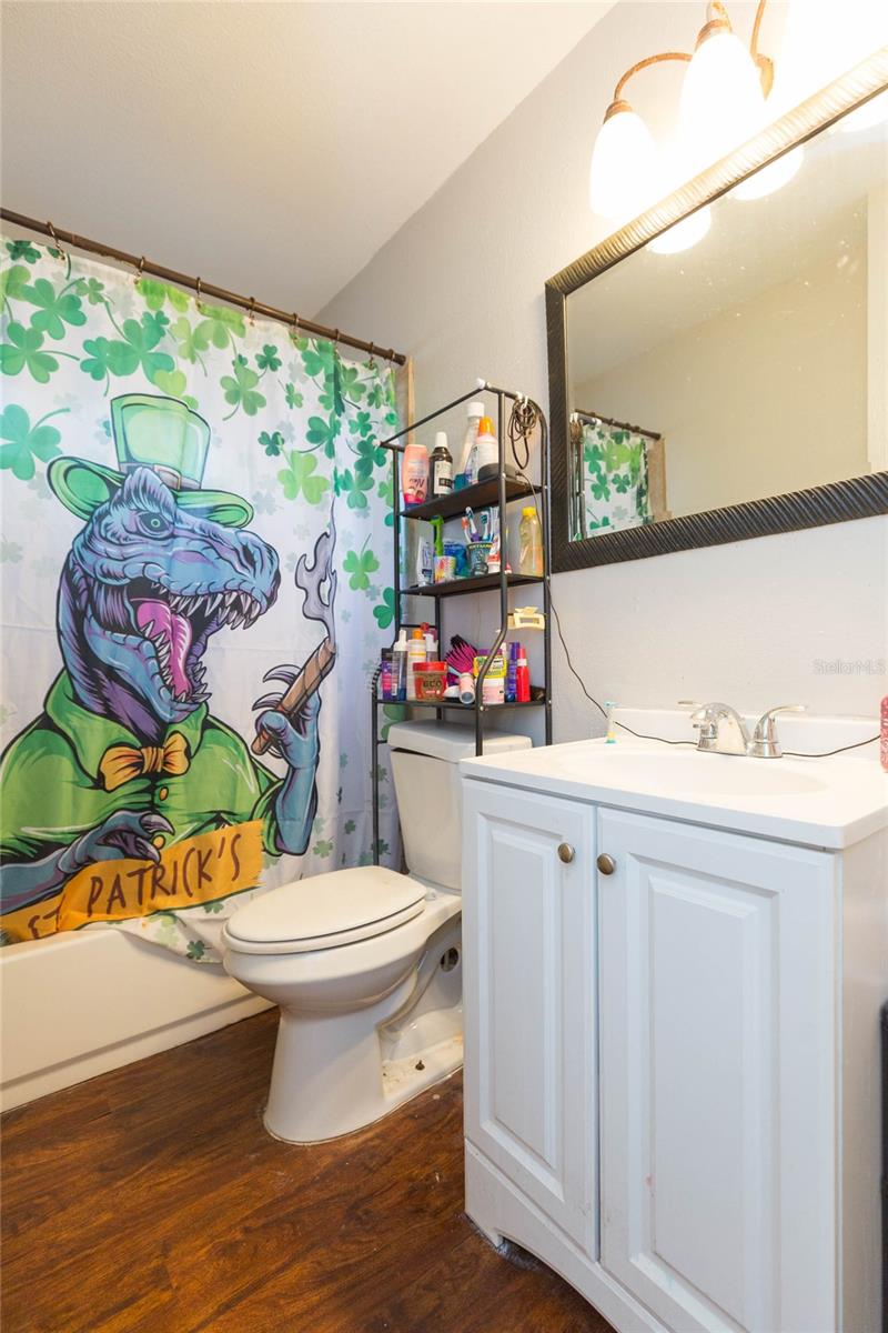 Image 4 of 13 For 1524 Eskimo Avenue A