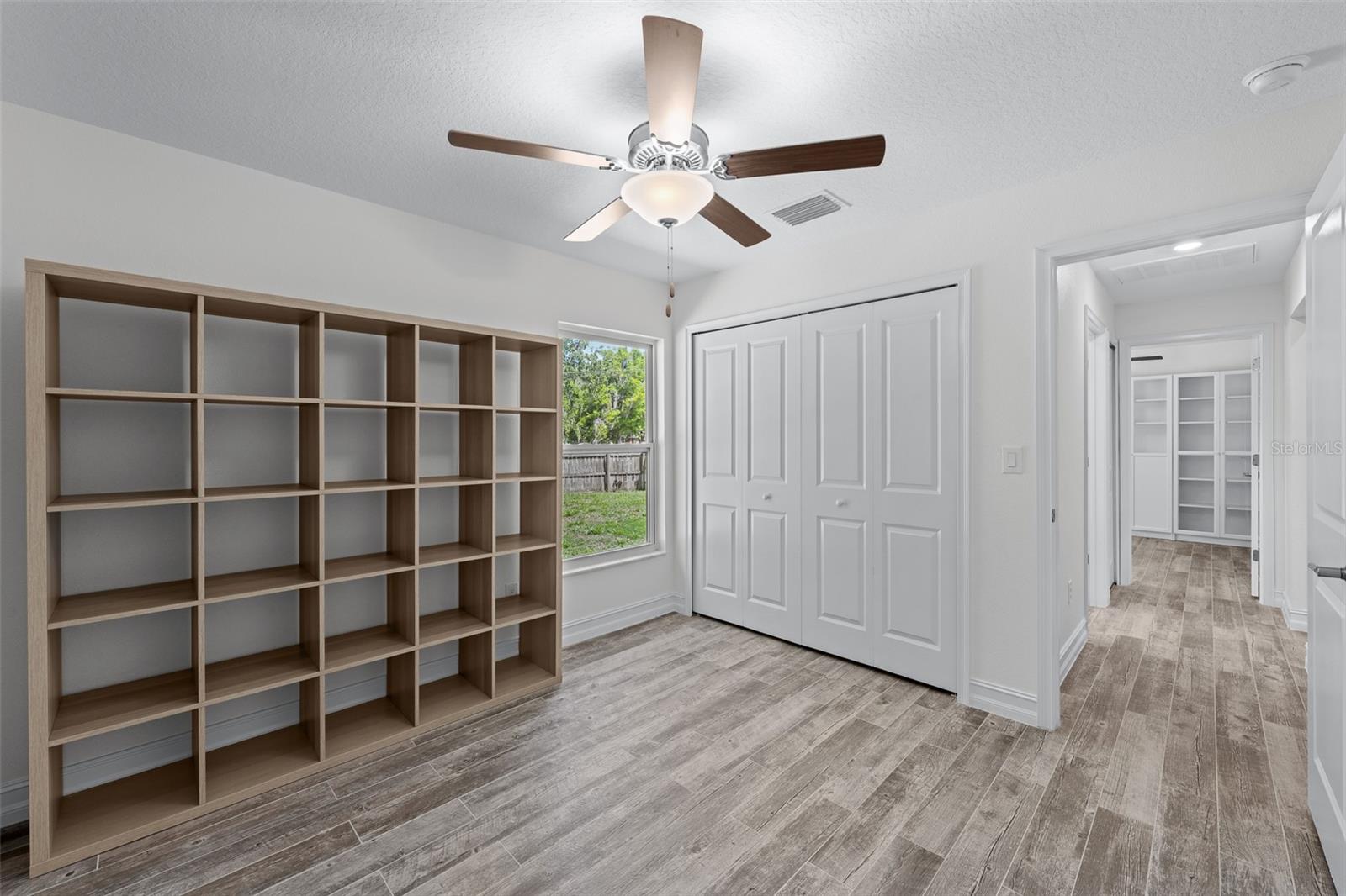 Image 21 of 40 For 21823 Shamu Drive