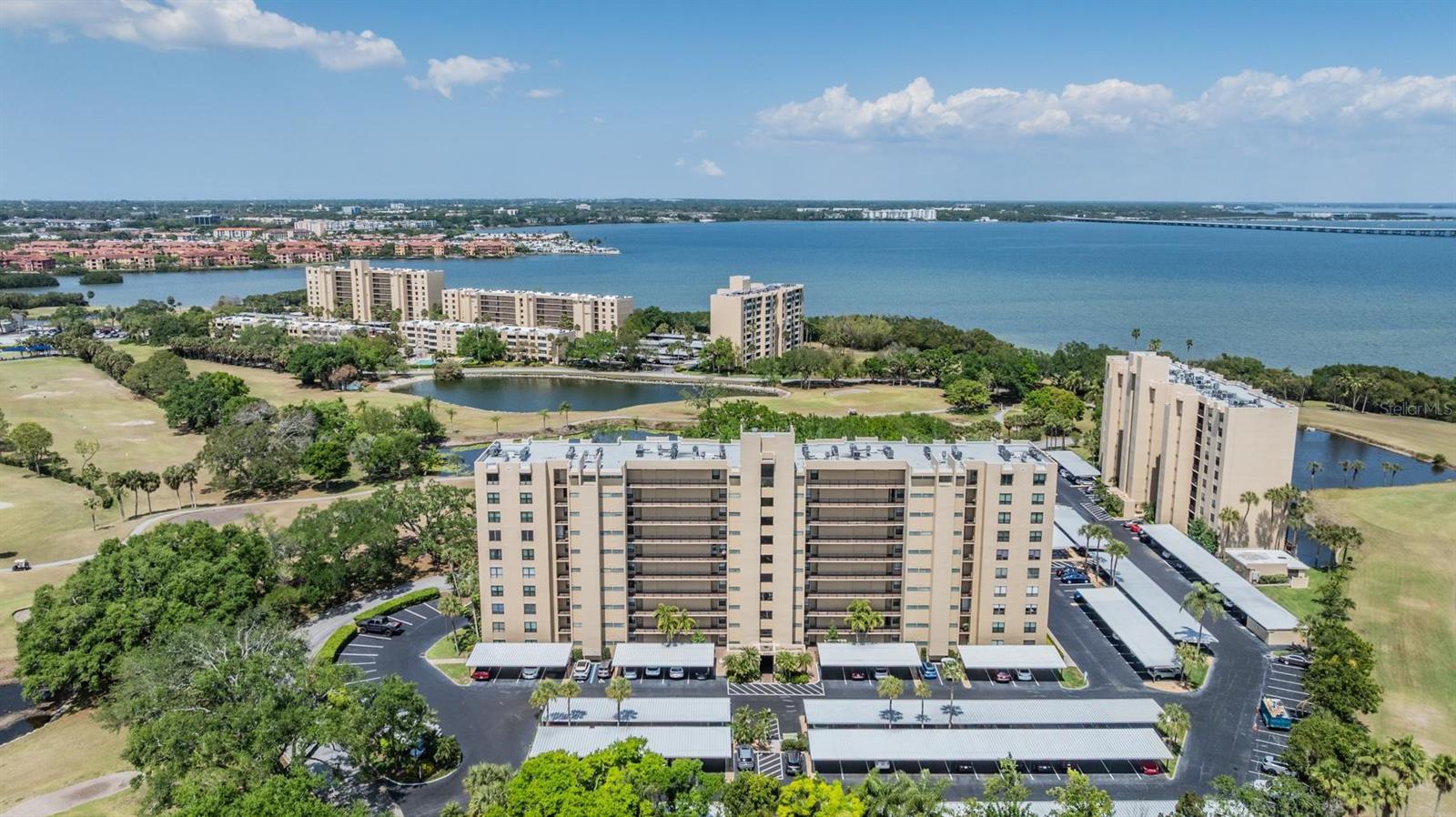 Image 26 of 44 For 2621 Cove Cay Drive 606