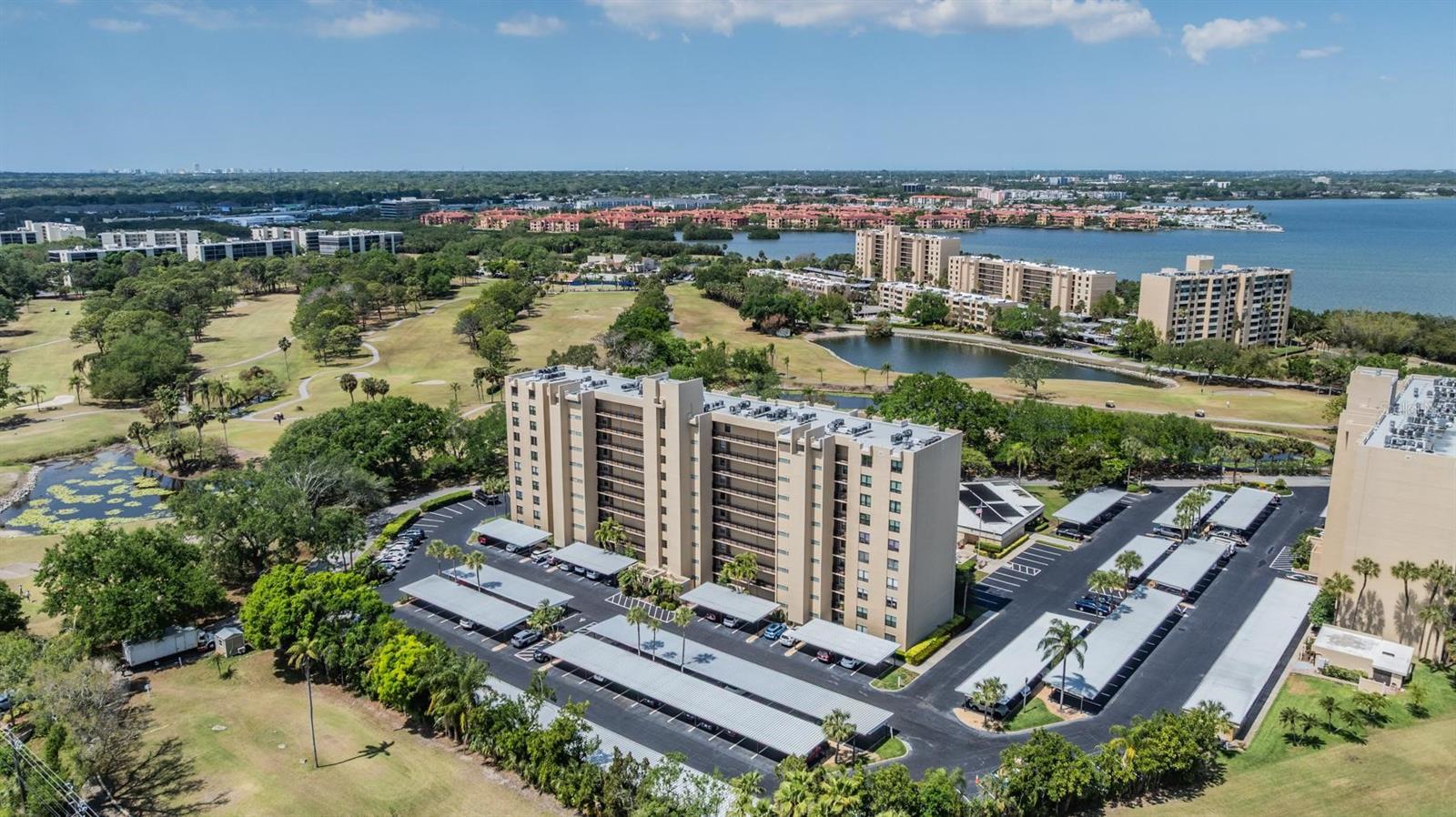 Image 27 of 44 For 2621 Cove Cay Drive 606