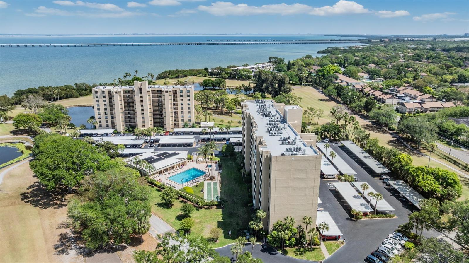 Image 30 of 44 For 2621 Cove Cay Drive 606