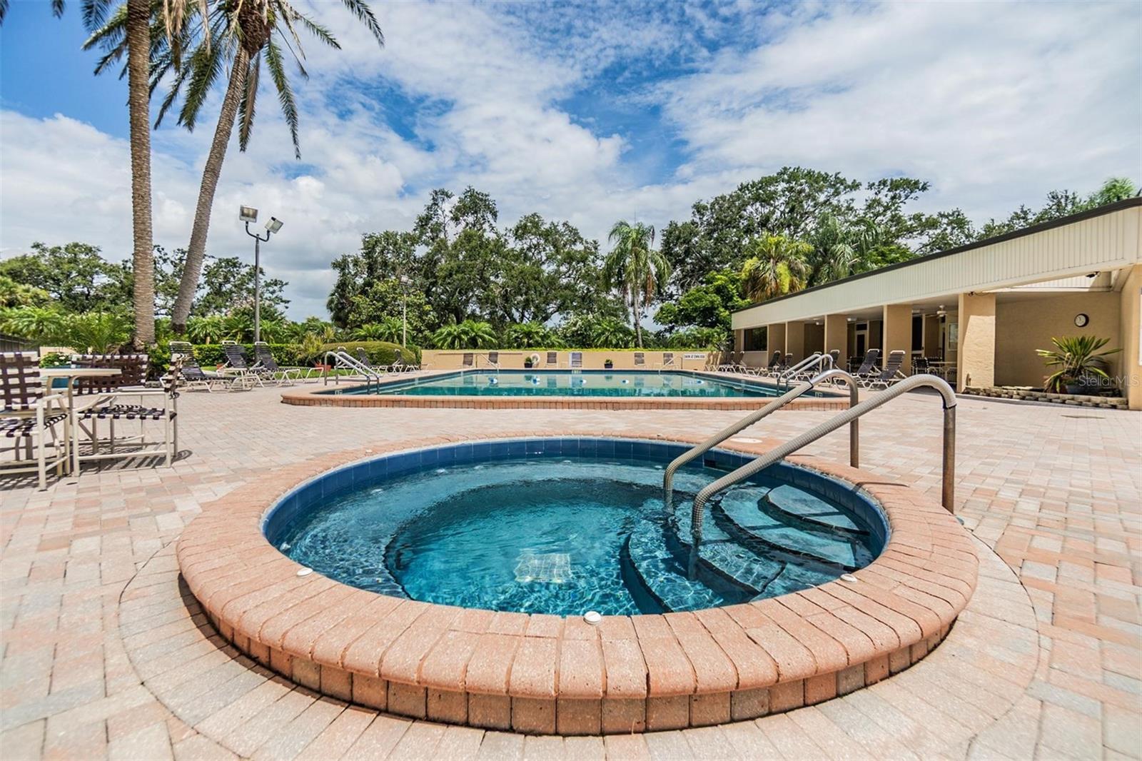 Image 38 of 44 For 2621 Cove Cay Drive 606