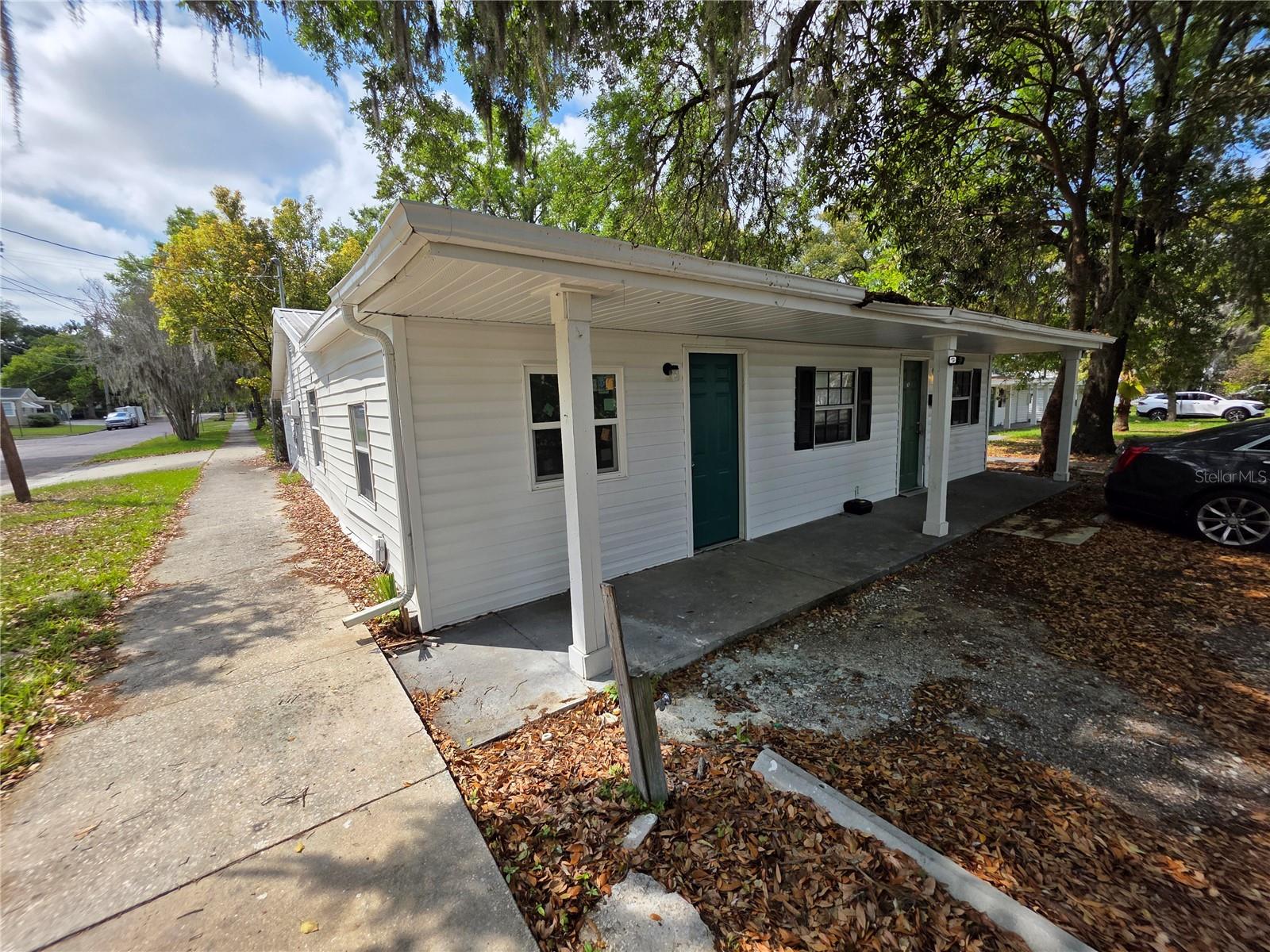 Image 5 of 17 For 501 Baker Street