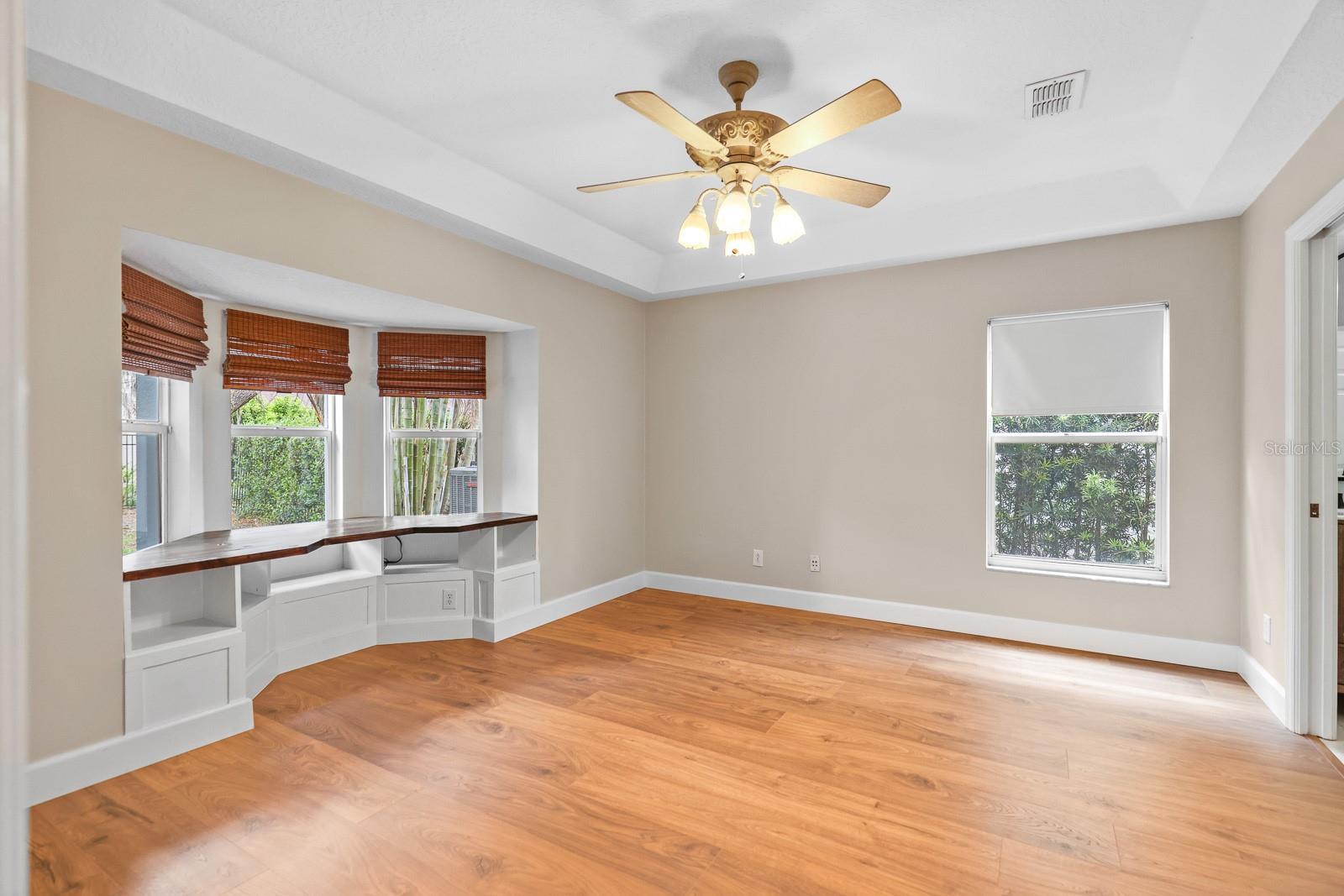 Image 13 of 38 For 6122 Gannetdale Drive