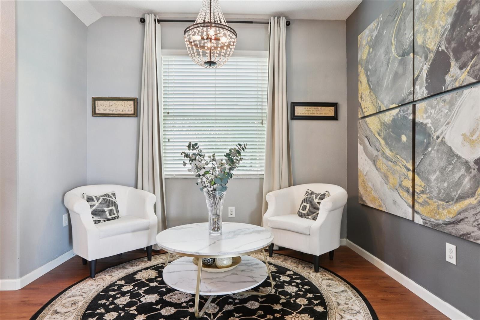 Image 10 of 92 For 537 Vista Ridge Drive