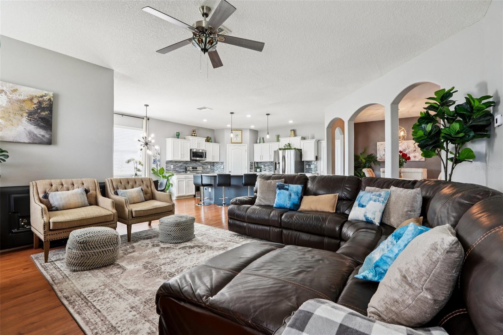 Image 21 of 92 For 537 Vista Ridge Drive