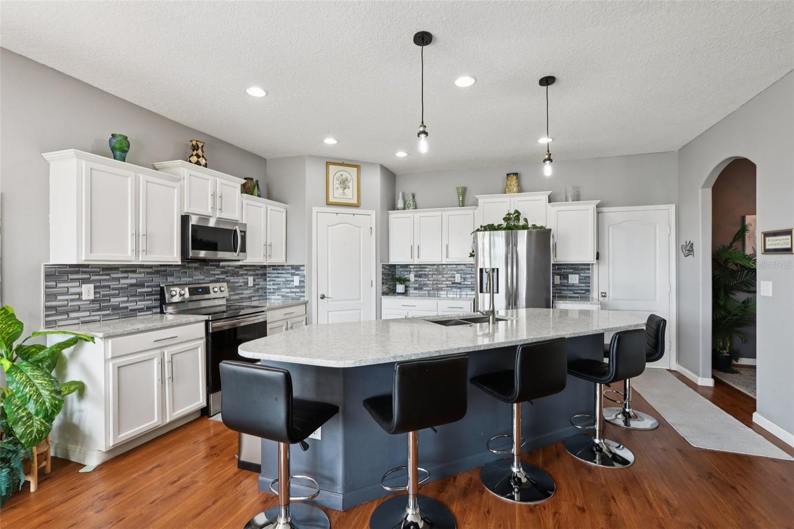 Image 27 of 92 For 537 Vista Ridge Drive