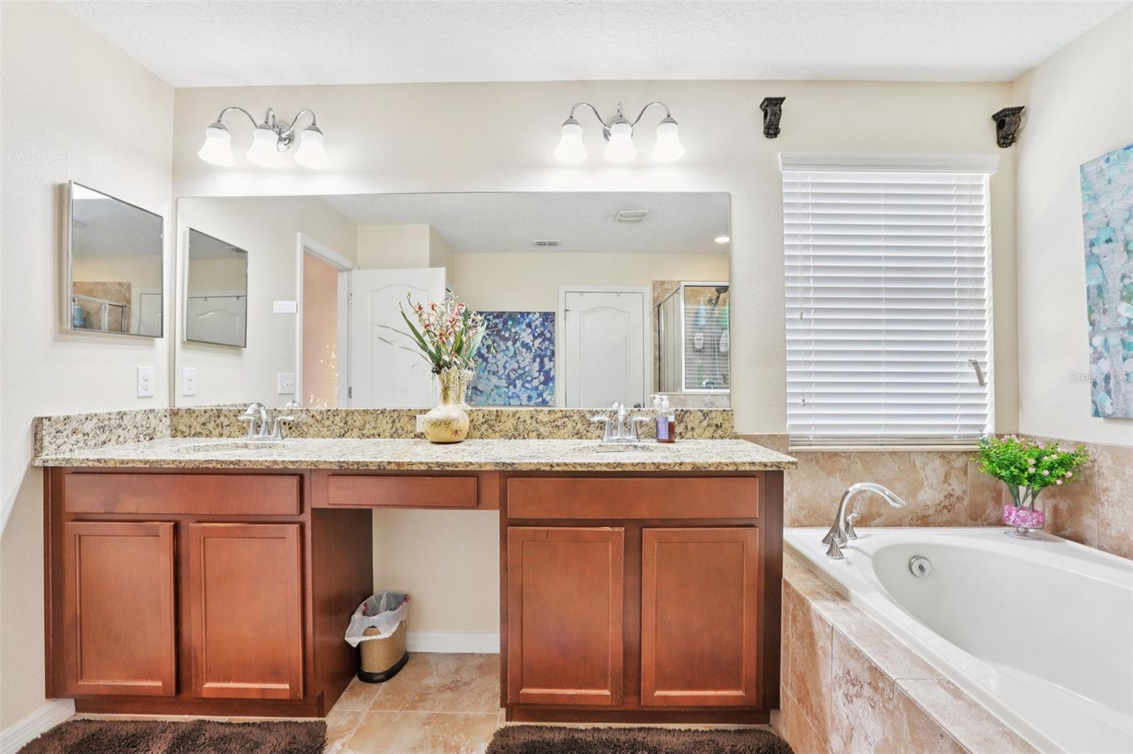 Image 48 of 92 For 537 Vista Ridge Drive