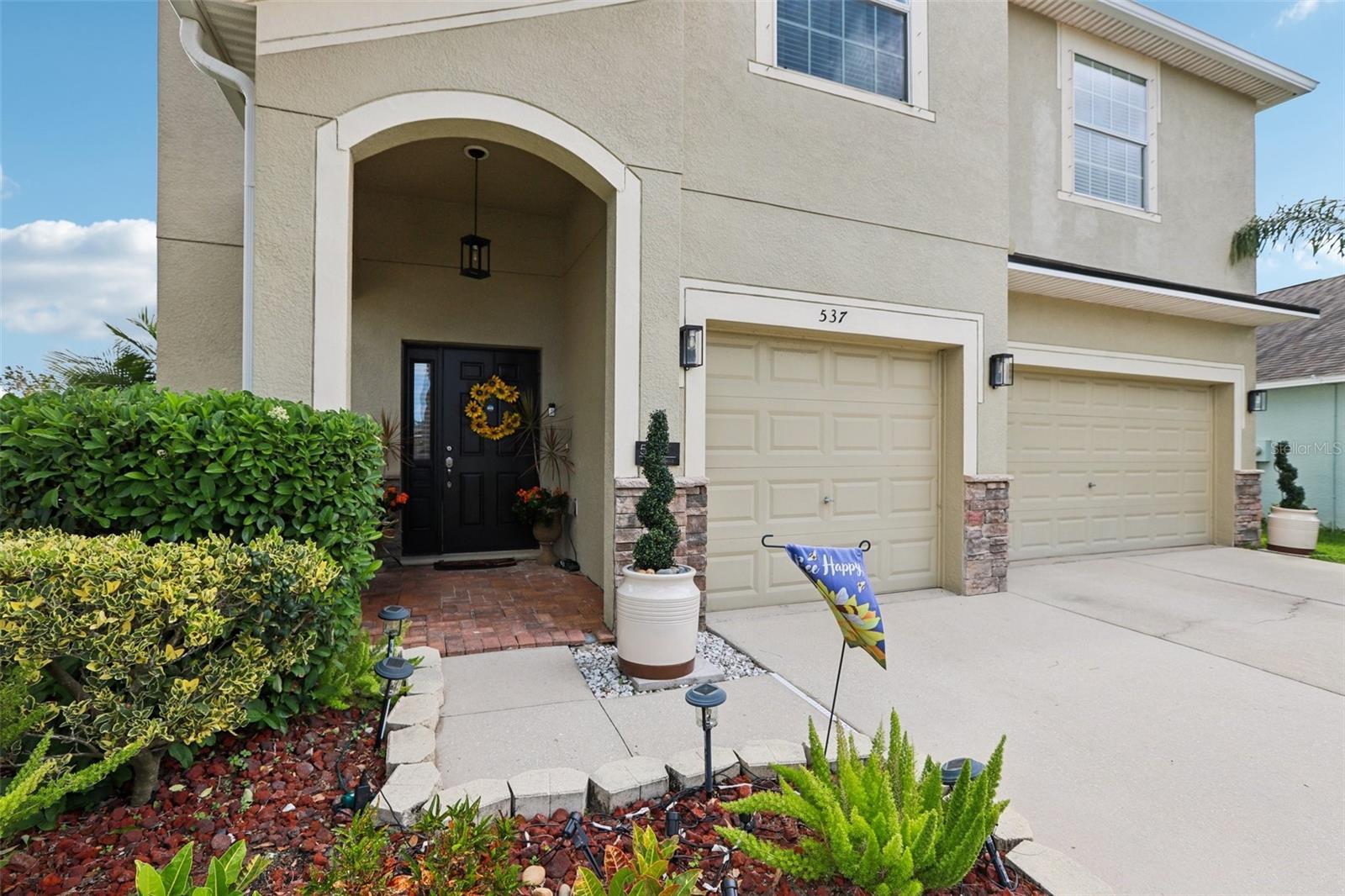 Image 5 of 92 For 537 Vista Ridge Drive