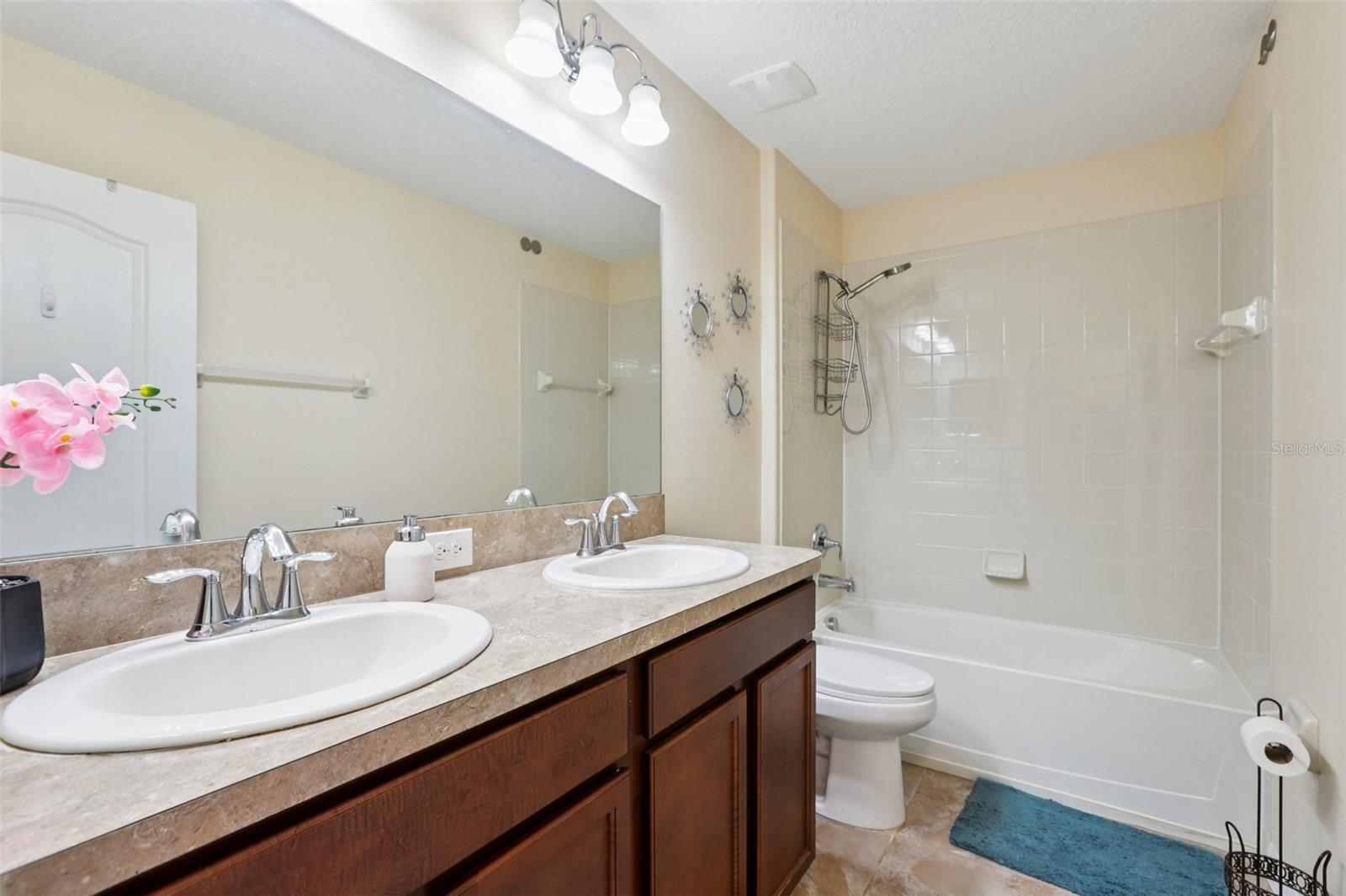 Image 52 of 92 For 537 Vista Ridge Drive