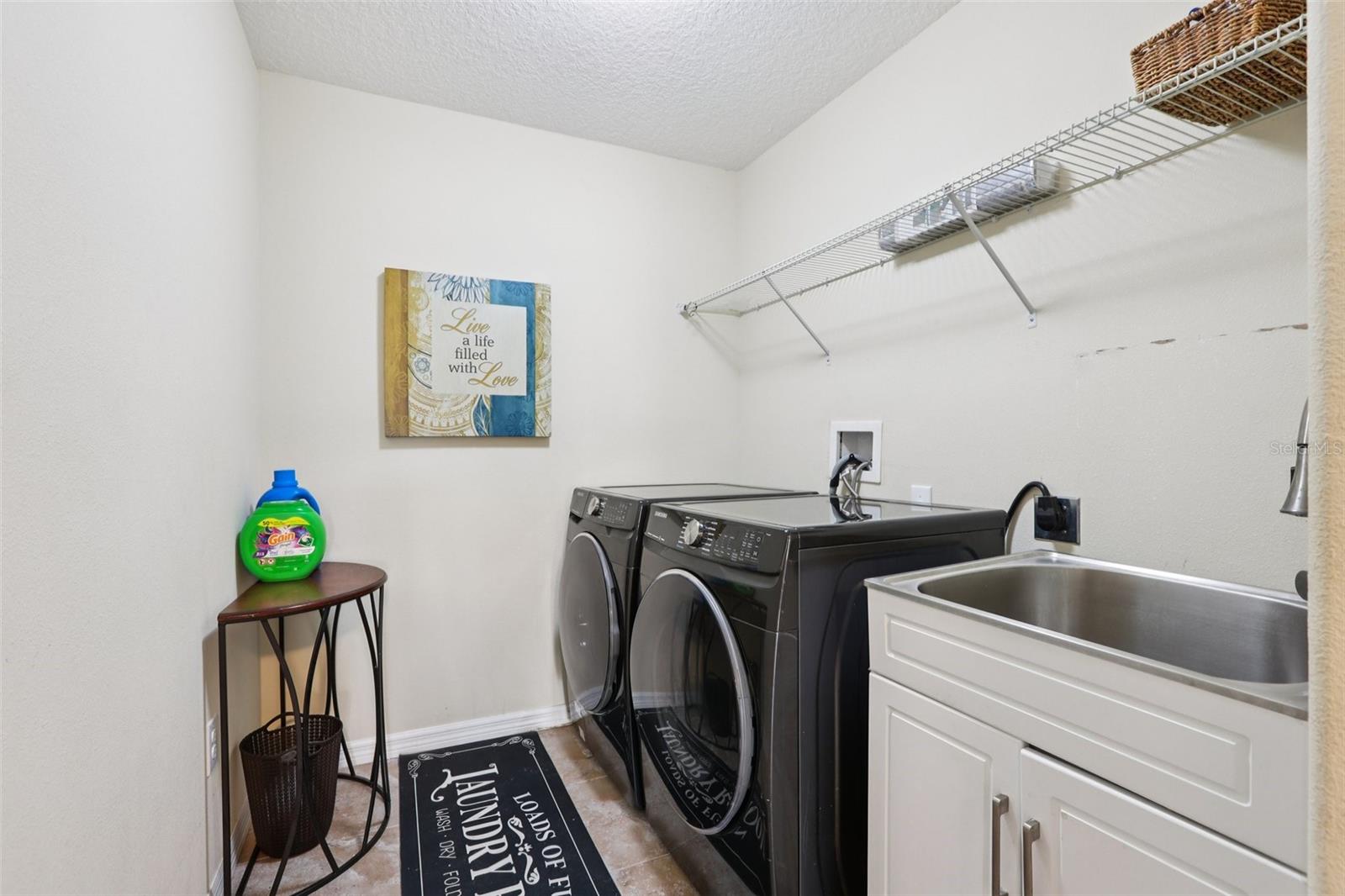 Image 55 of 92 For 537 Vista Ridge Drive