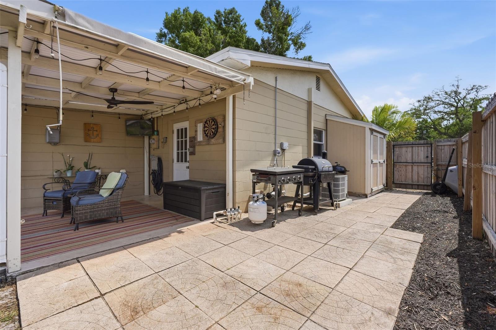 Image 27 of 33 For 5665 34th Avenue N