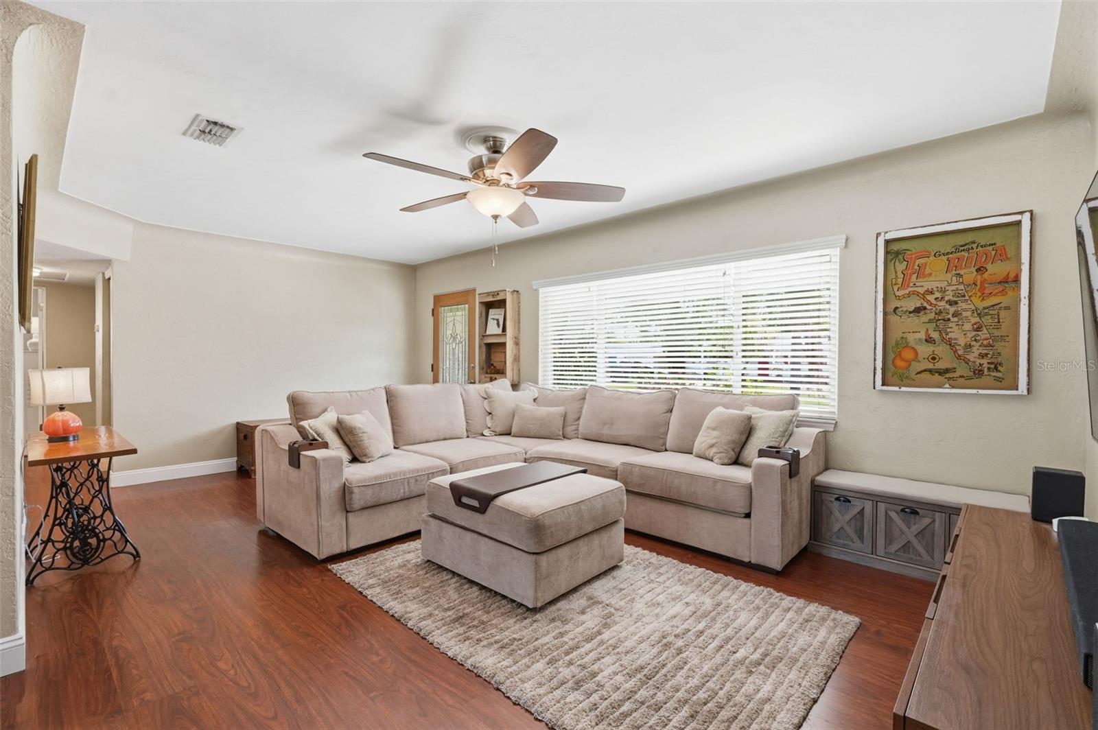 Image 4 of 33 For 5665 34th Avenue N