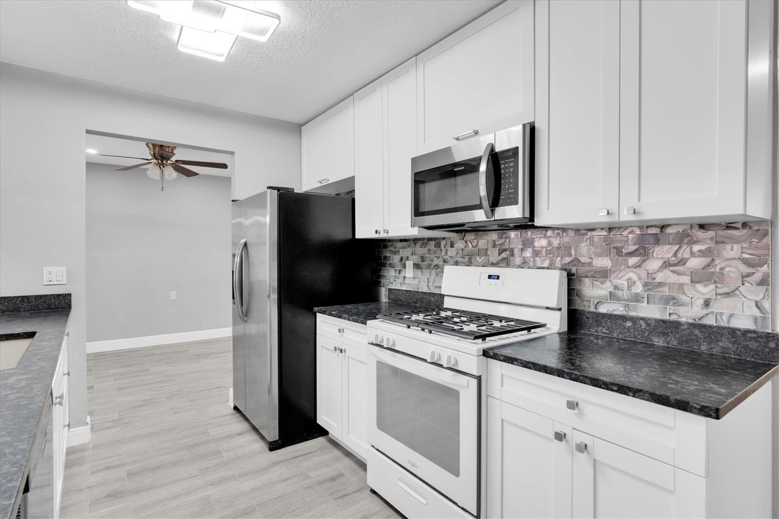 Image 13 of 44 For 5619 Denver Street Ne