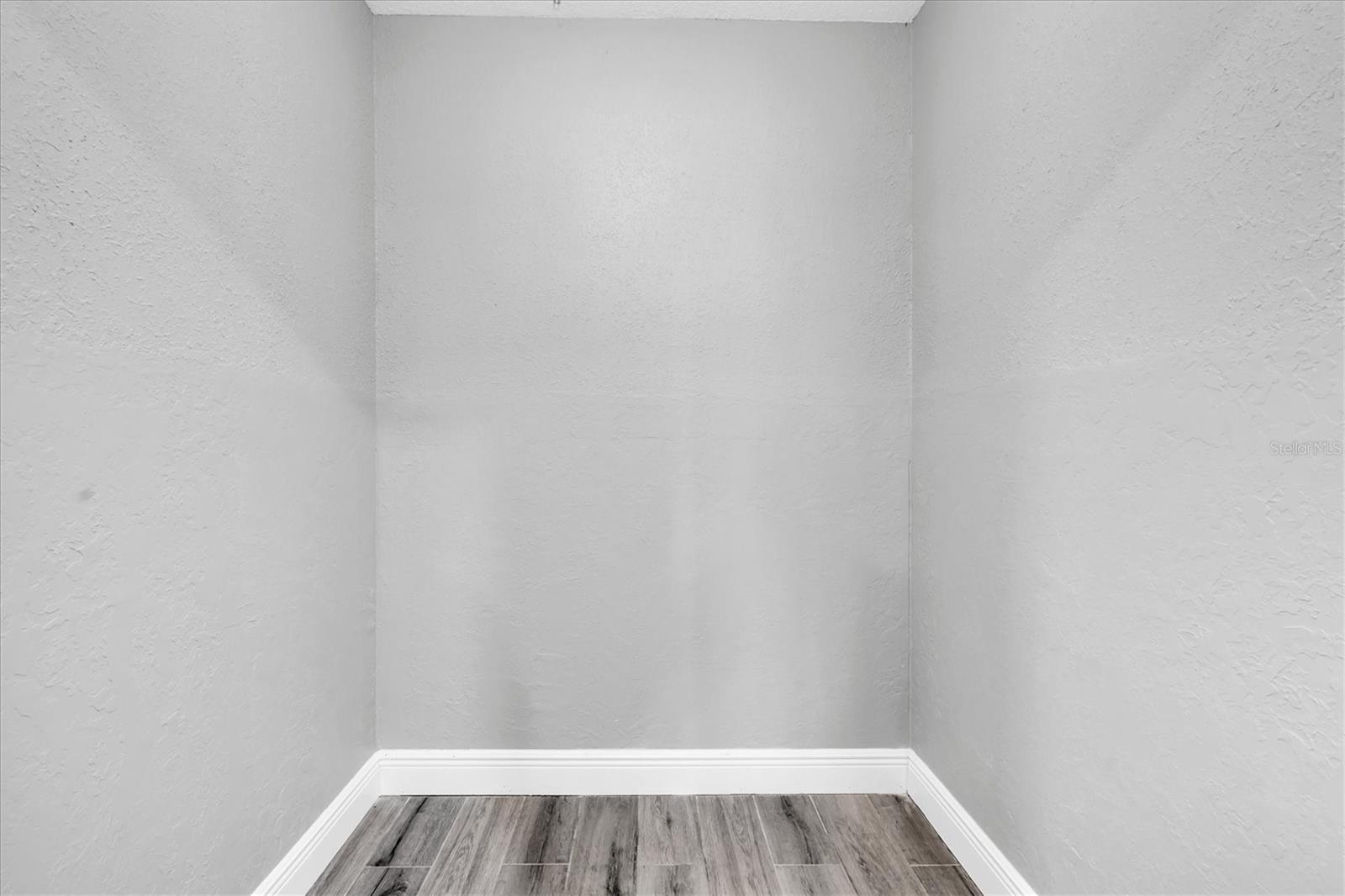 Image 25 of 44 For 5619 Denver Street Ne