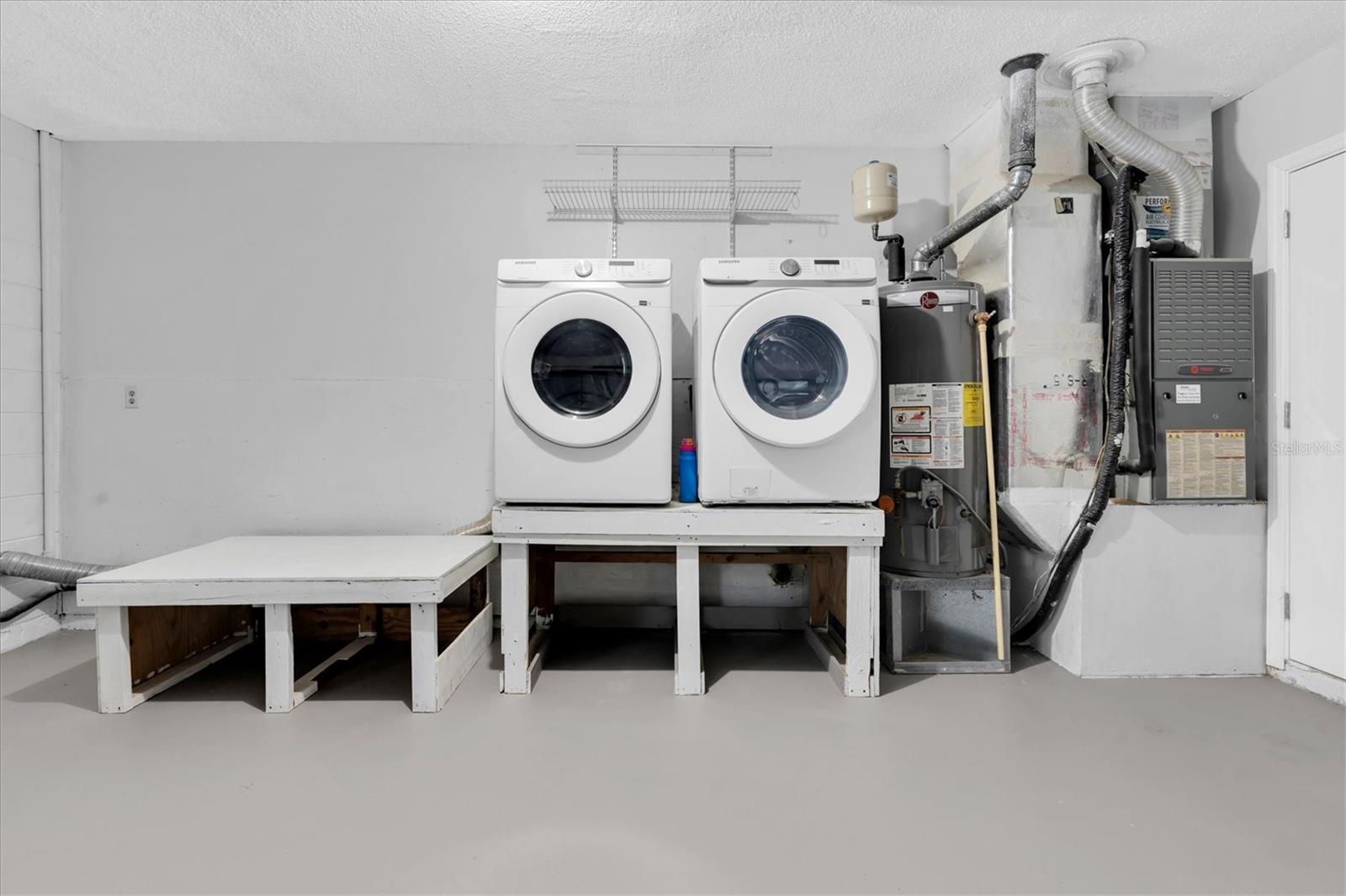 Image 36 of 44 For 5619 Denver Street Ne