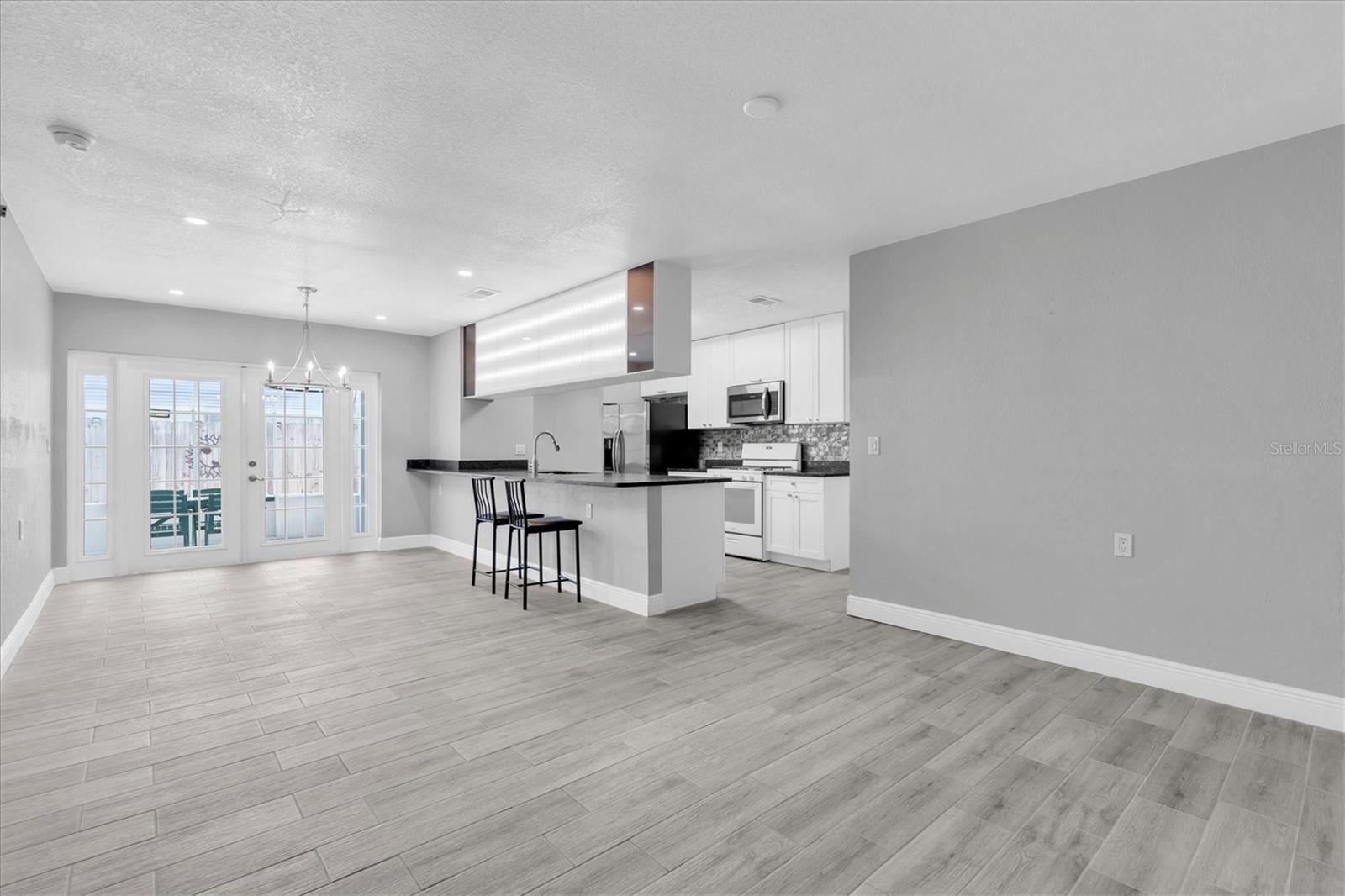 Image 8 of 44 For 5619 Denver Street Ne