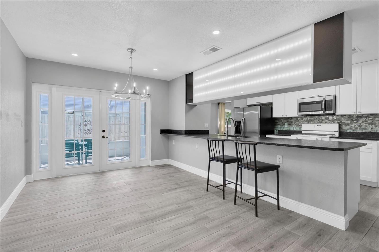 Image 9 of 44 For 5619 Denver Street Ne