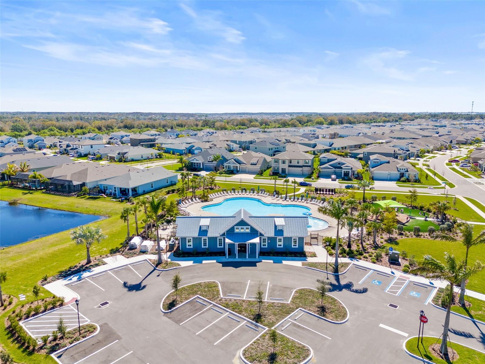 Listing photo id 46 for 5540 Del Coronado Drive