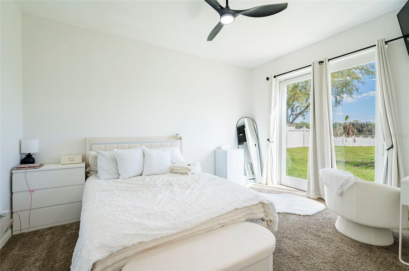 Image 27 of 55 For 212 Excalibur Court