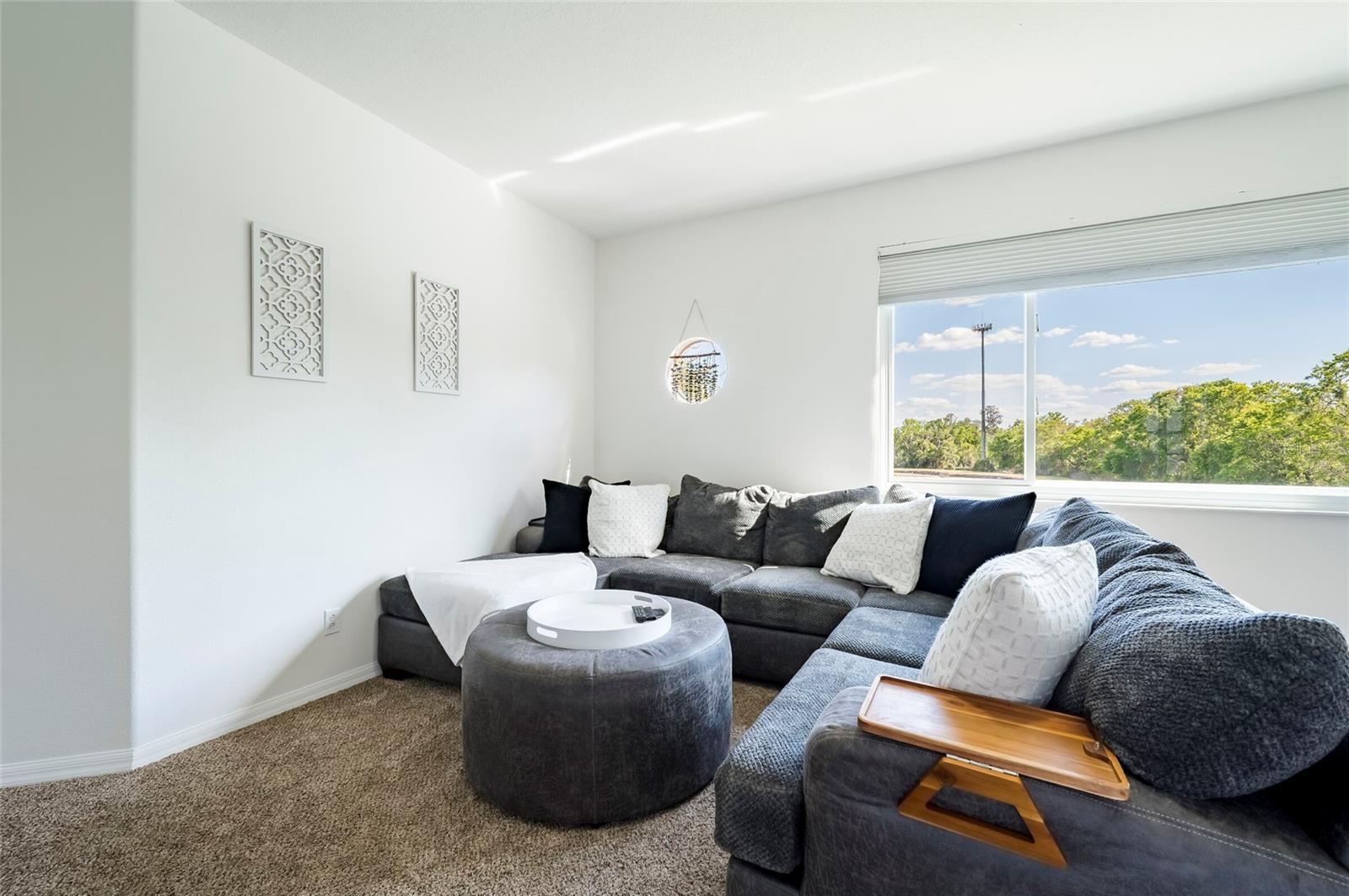 Image 33 of 55 For 212 Excalibur Court