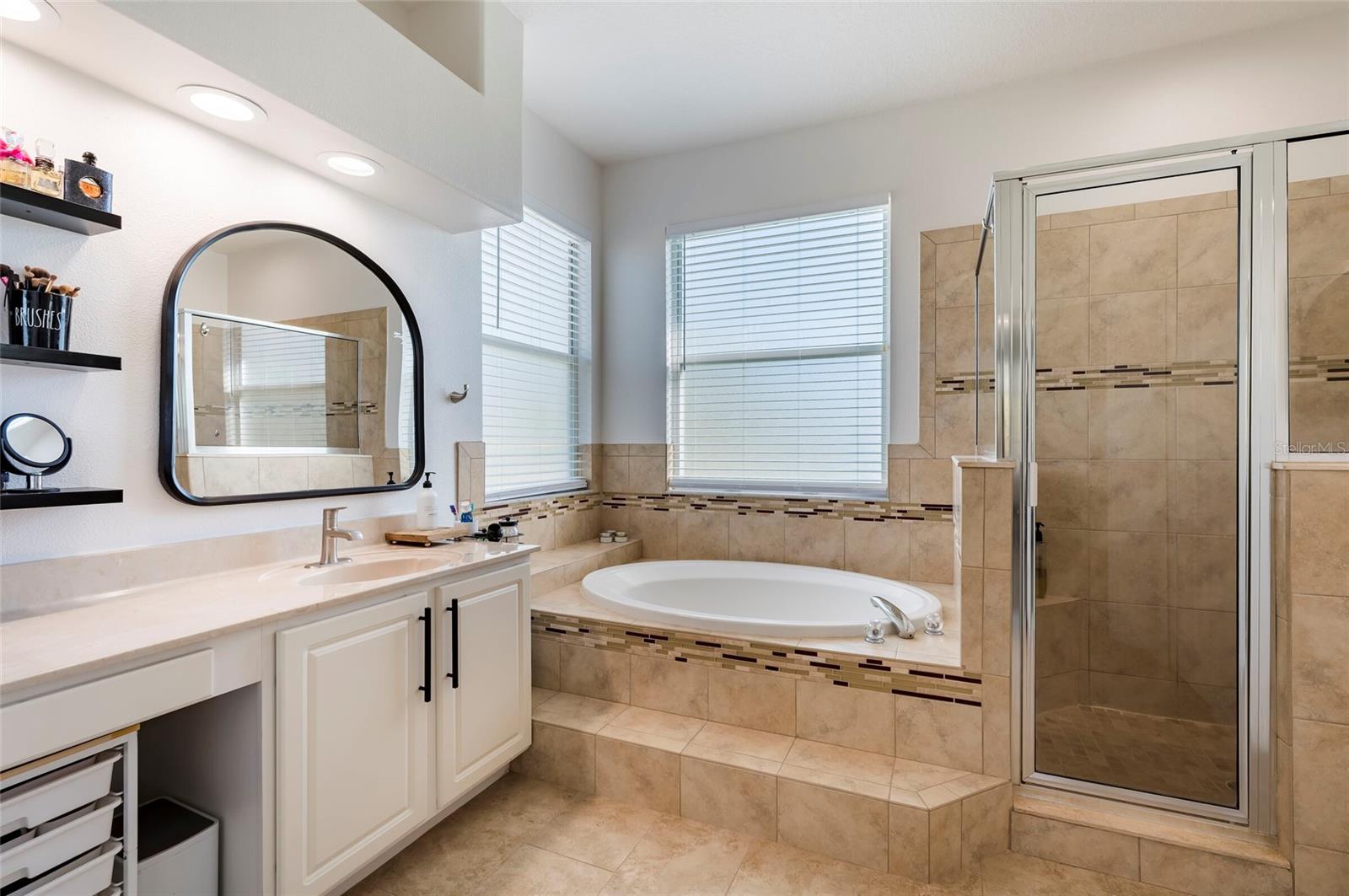 Image 36 of 55 For 212 Excalibur Court