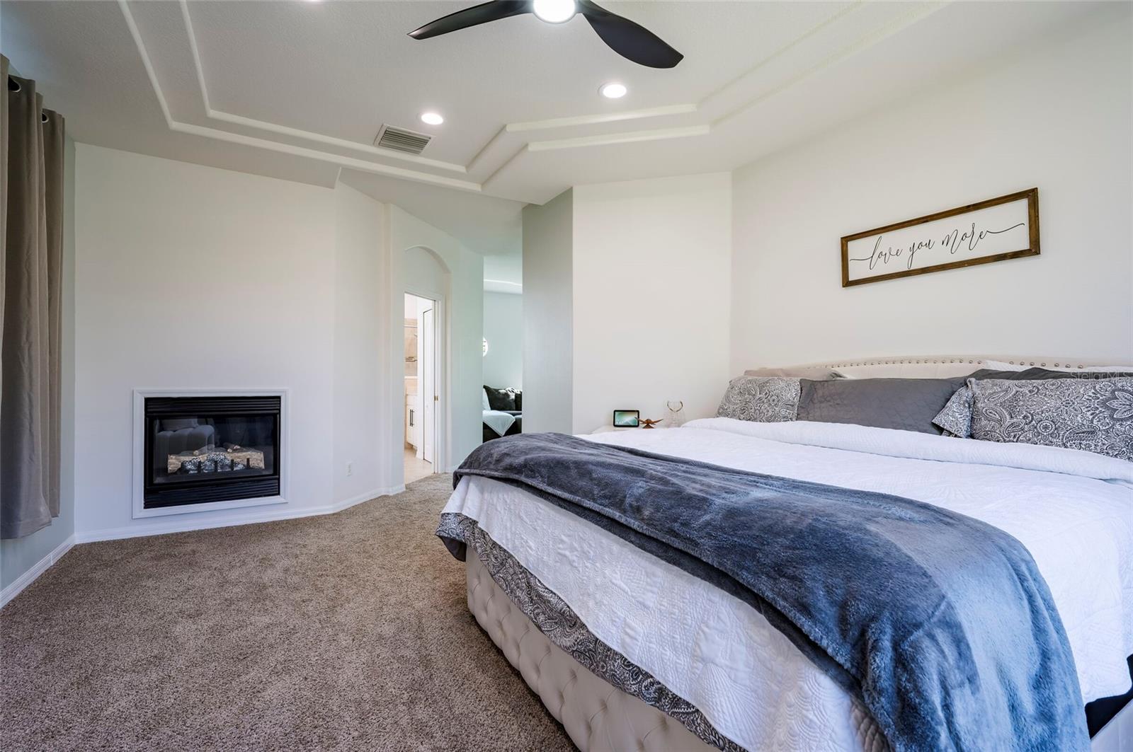 Image 40 of 55 For 212 Excalibur Court