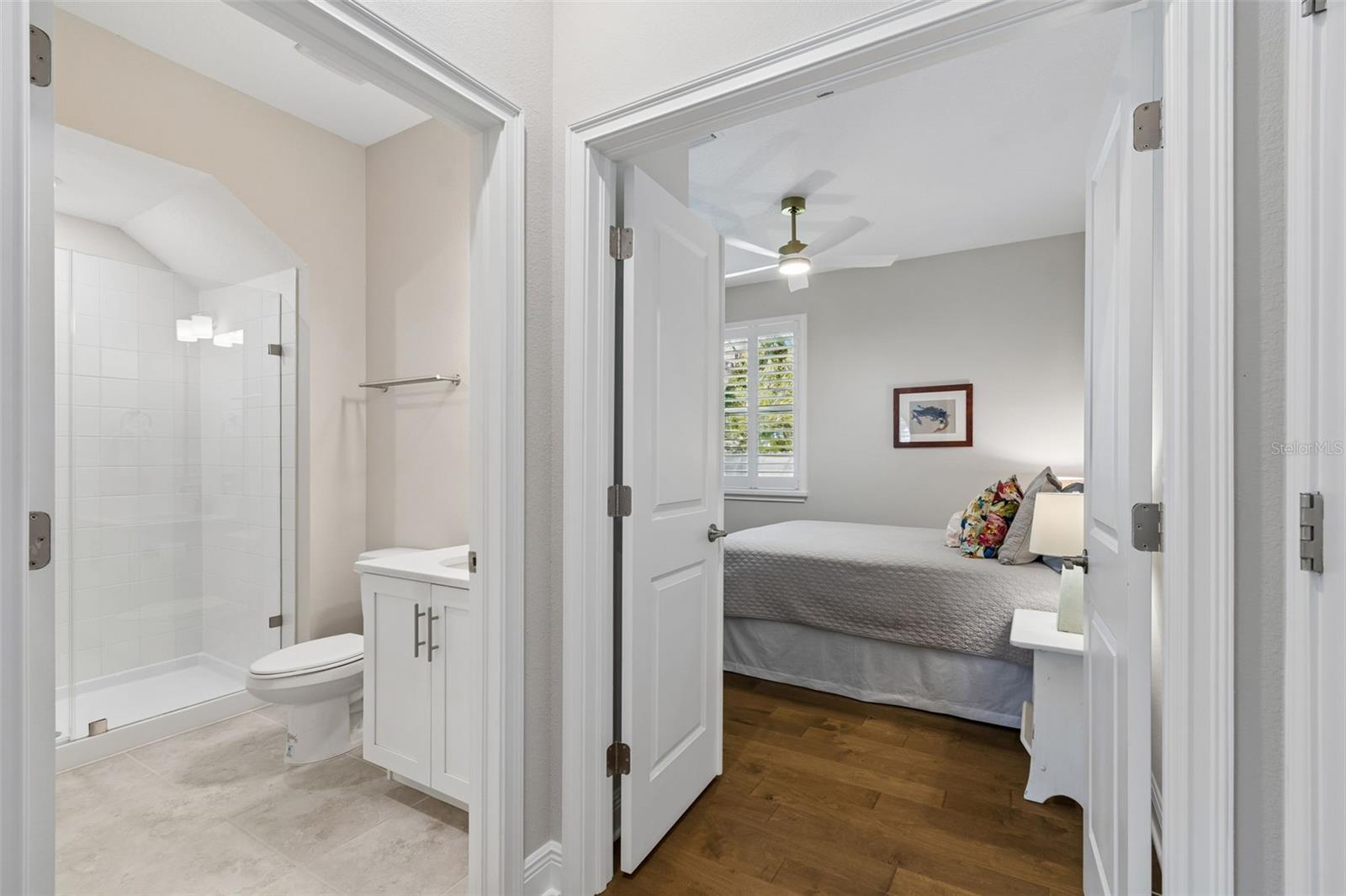 Image 11 of 61 For 3401 Pearl Ave