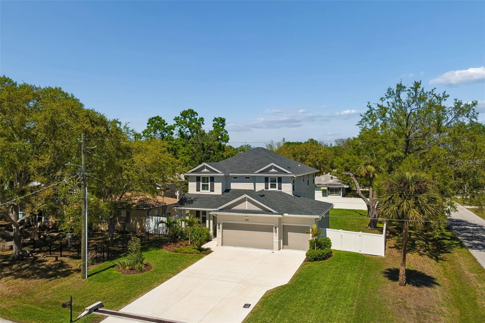 Image 2 of 61 For 3401 Pearl Ave