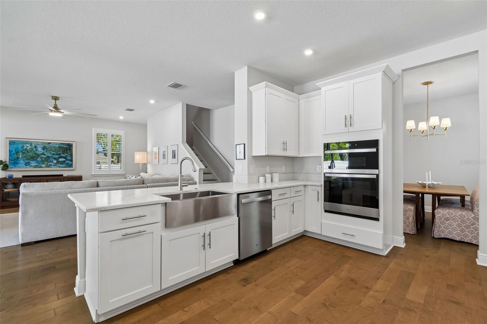 Image 22 of 61 For 3401 Pearl Ave