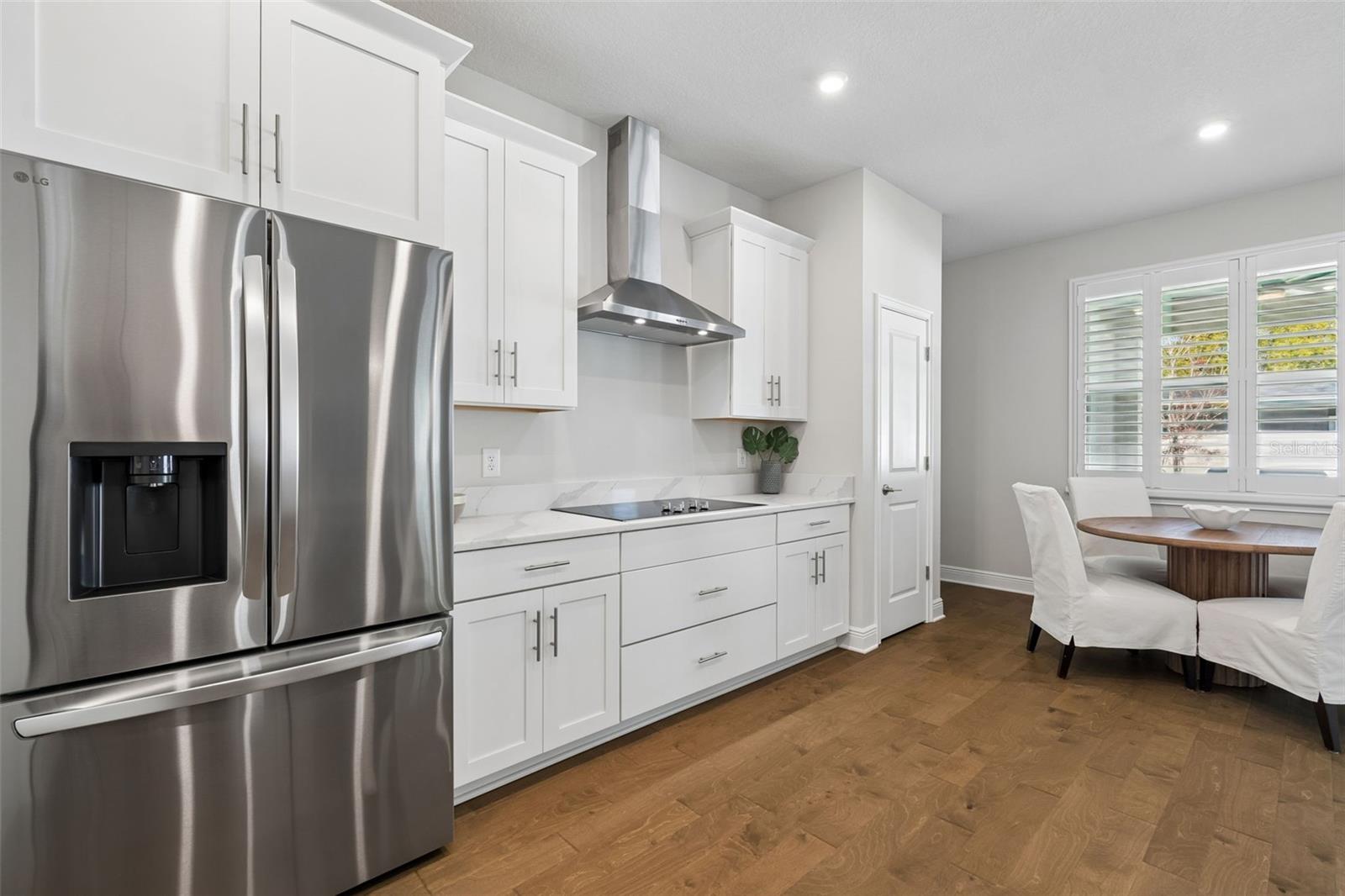 Image 24 of 61 For 3401 Pearl Ave