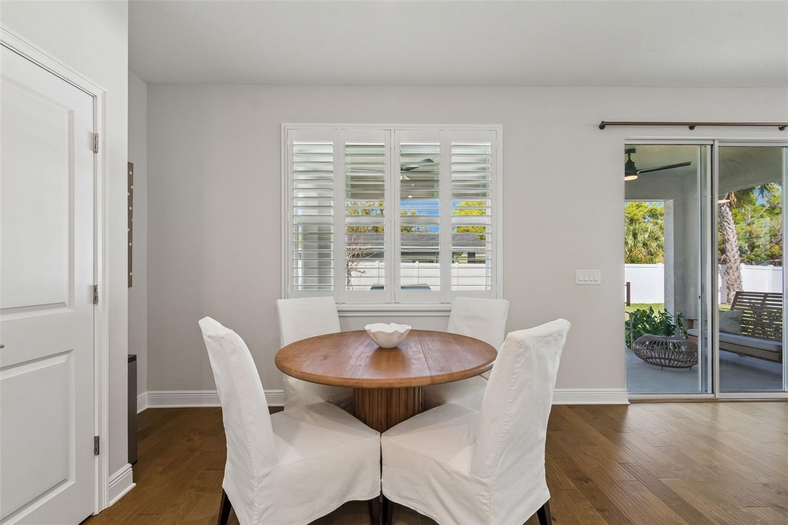 Image 26 of 61 For 3401 Pearl Ave